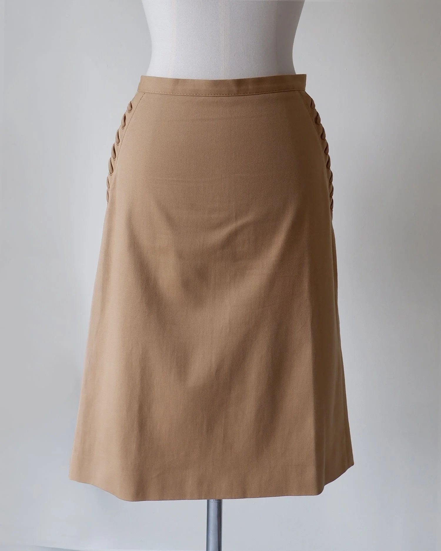 Valentinoskirt1.jpg