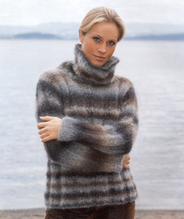 Ribbed Pullover