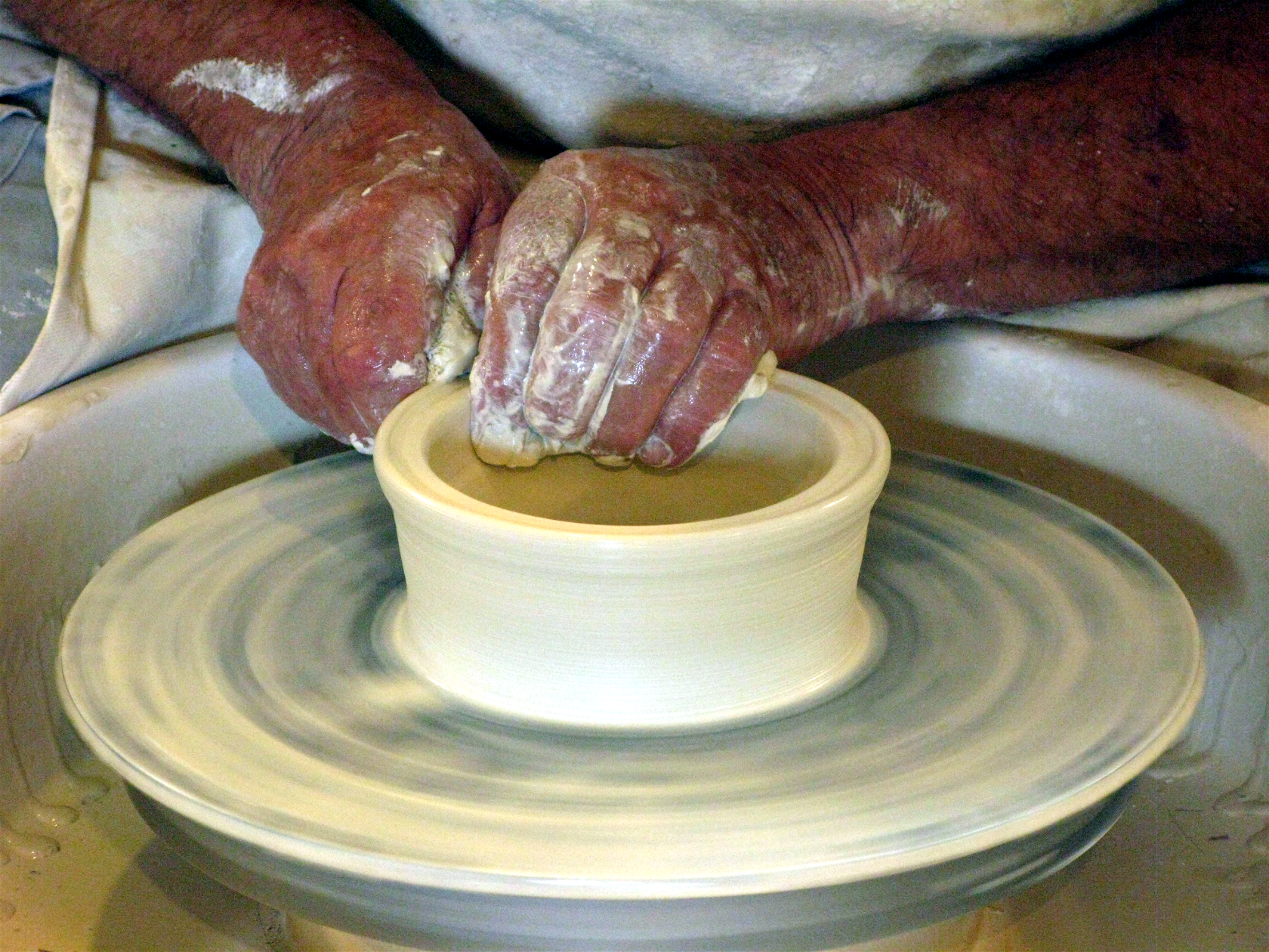 Ayriss_Brian_hands_8x10.png