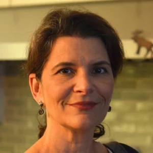 Maria-Carreira.jpg