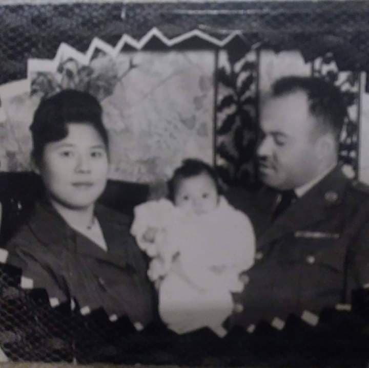 By Georgia Burris (이영식)