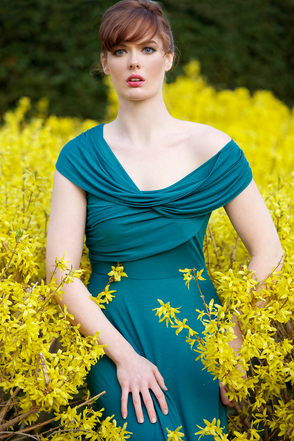 fashion-photographer-cleveland-model-porfolio-blue-dress-yellow-flowers.jpg