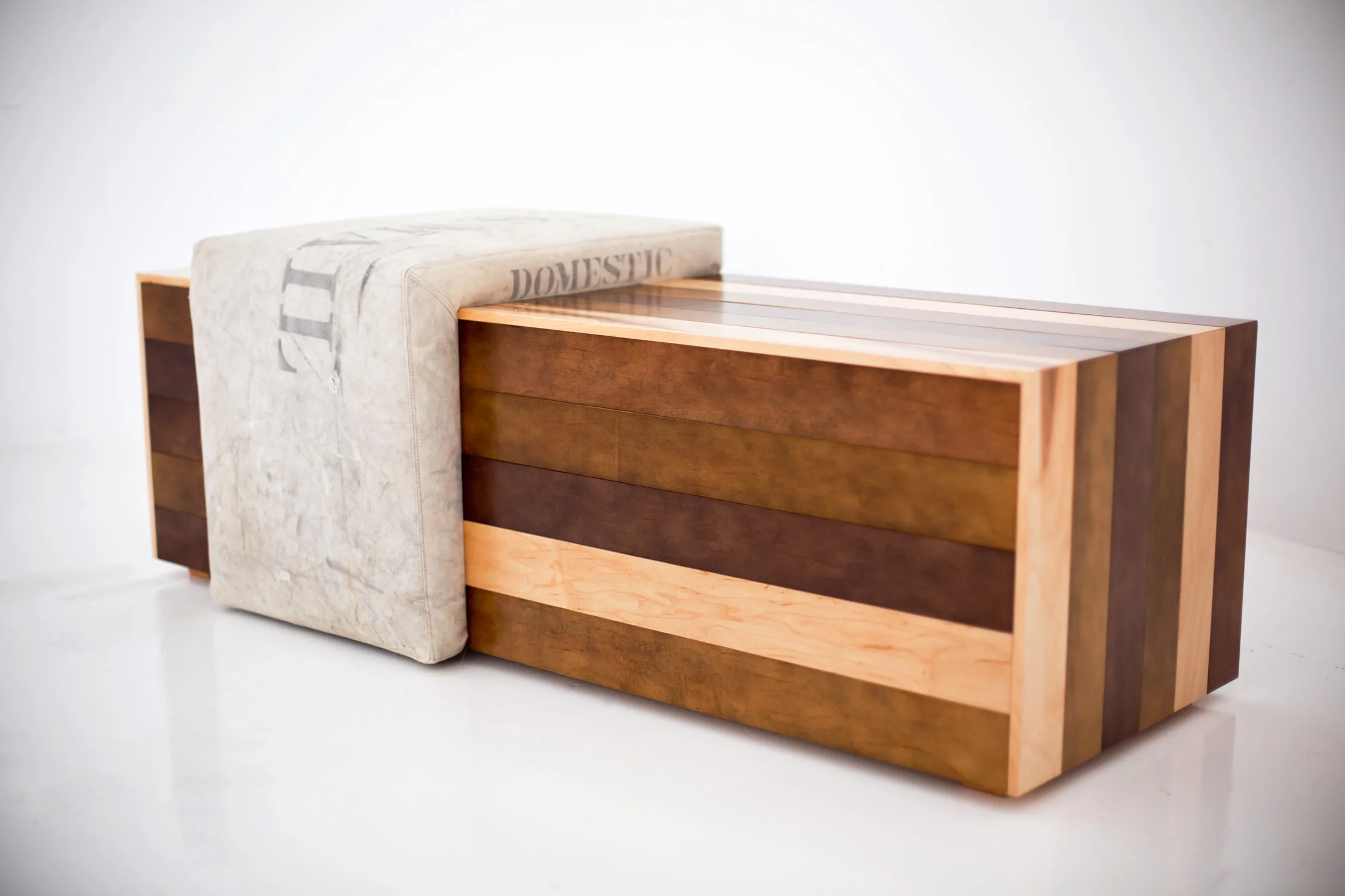 Mailbag Bench