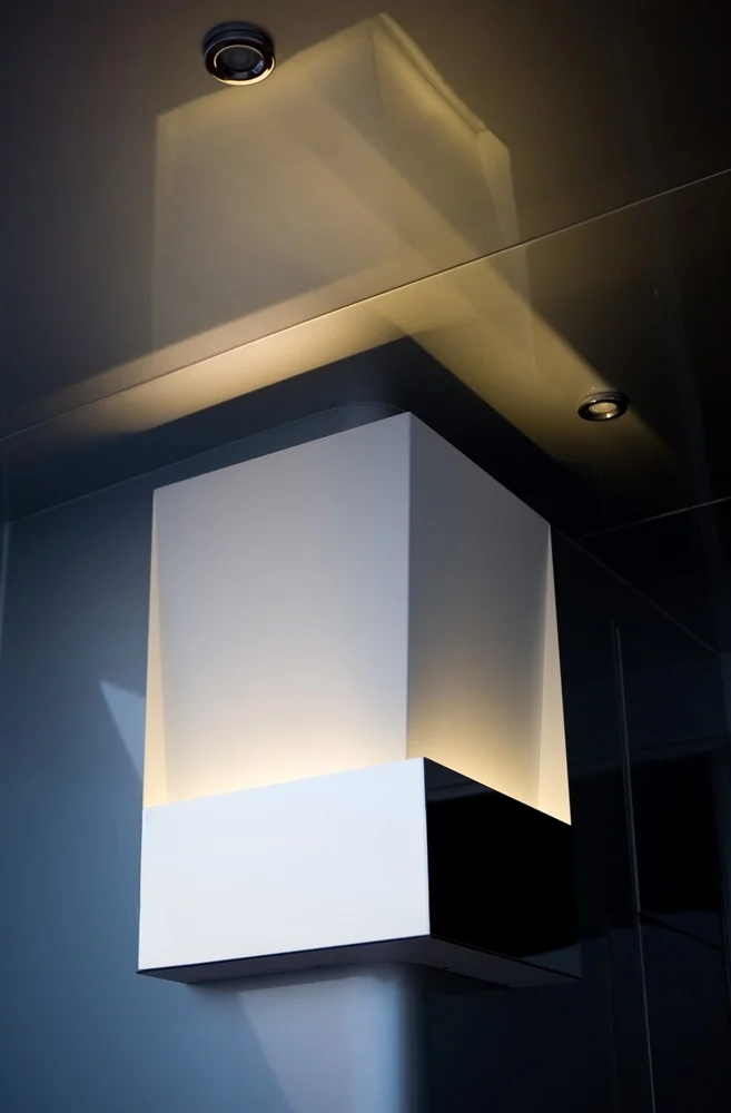 015-outside-wall-light-copy.jpg
