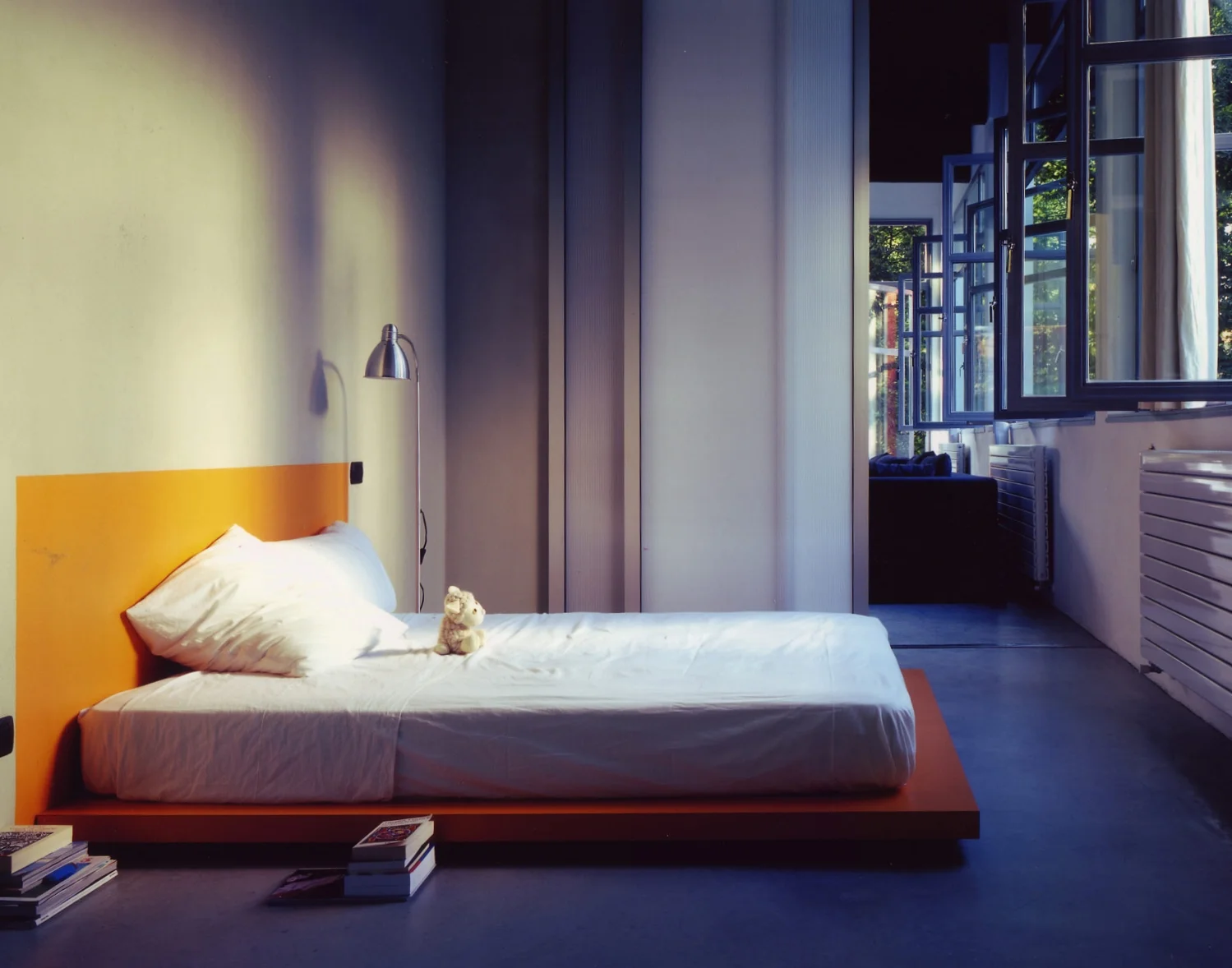 bed.jpg