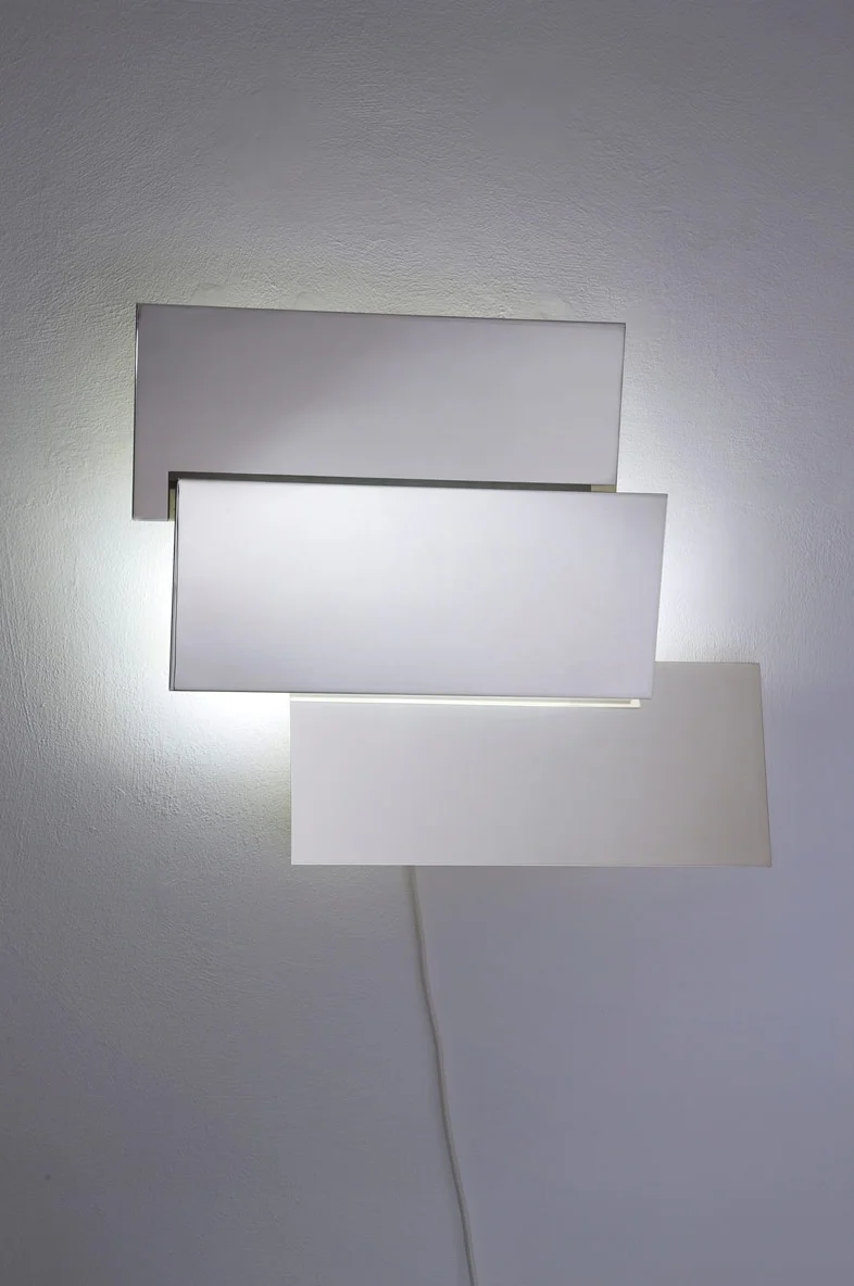 wall-light-copy-2.jpg