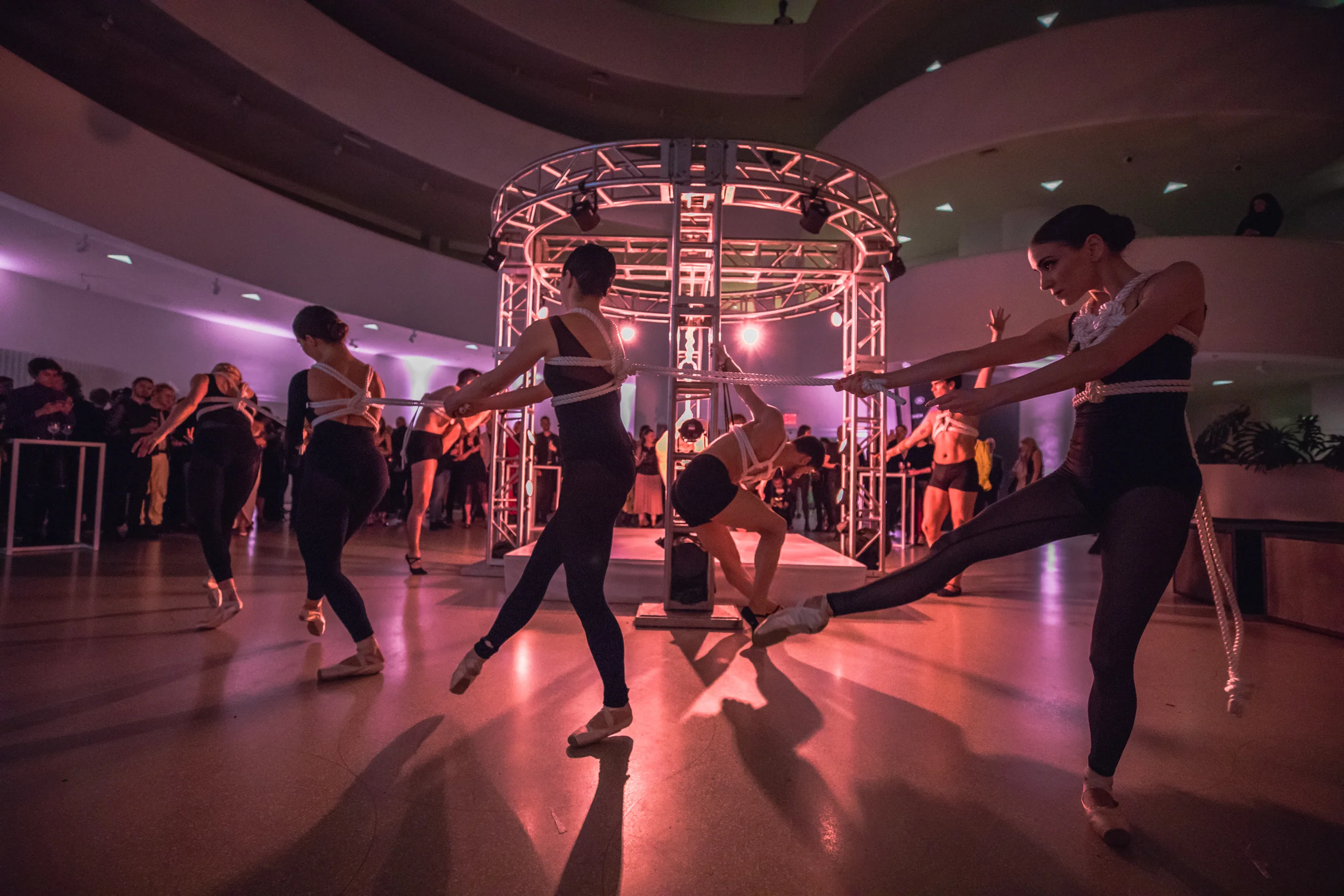 20190411_TINSEL GUGGENHEIM_0031.jpg