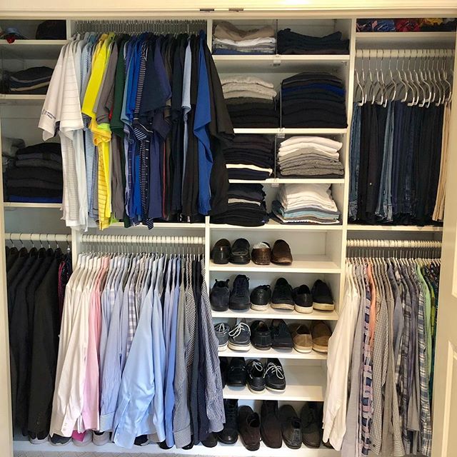 This guy is ready for work and play!
.
.
.
.
.
#spacelift #organized #luxurydesign
#modernliving #easyliving #simplify #declutter #homesweethome #interiors #inspo #neatandtidy #harteyourhome #walkin #lineduplife #closetorganization #closetgoals #mens