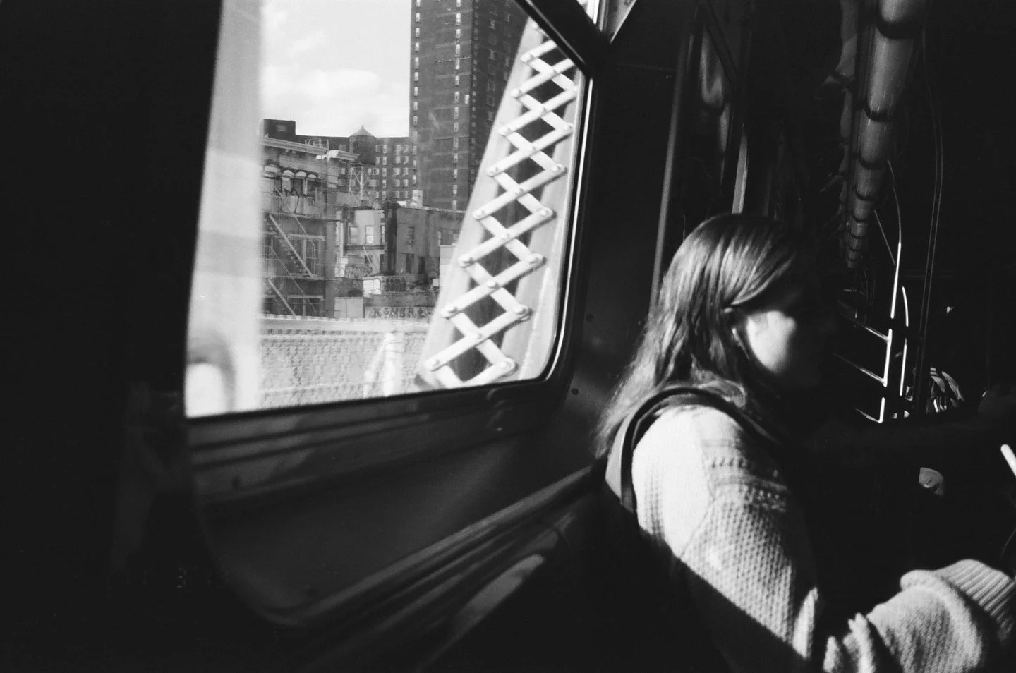 Street Photography in NYC 🍎

#35mm #olympusstyluszoom