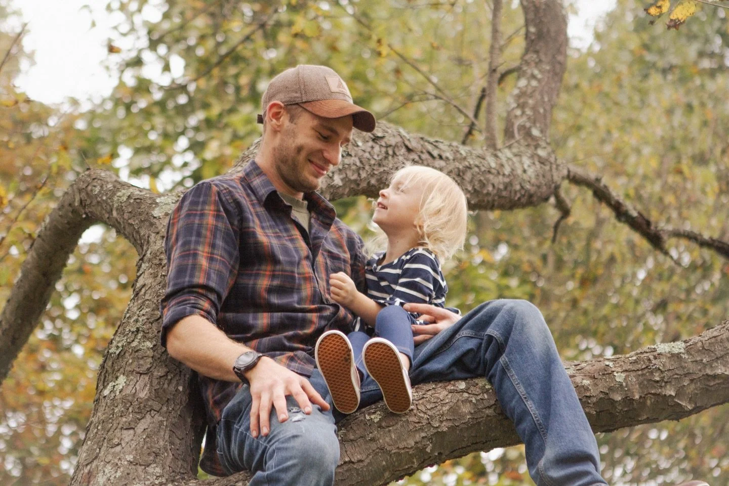 TBT still a thing?!

Found this photo I took from 8 years ago and it brought a huge smile to my face when I came across it. It features my cousin Dustin, who has been climbing trees since we were children, with his first born daughter Alyx. 

Moments