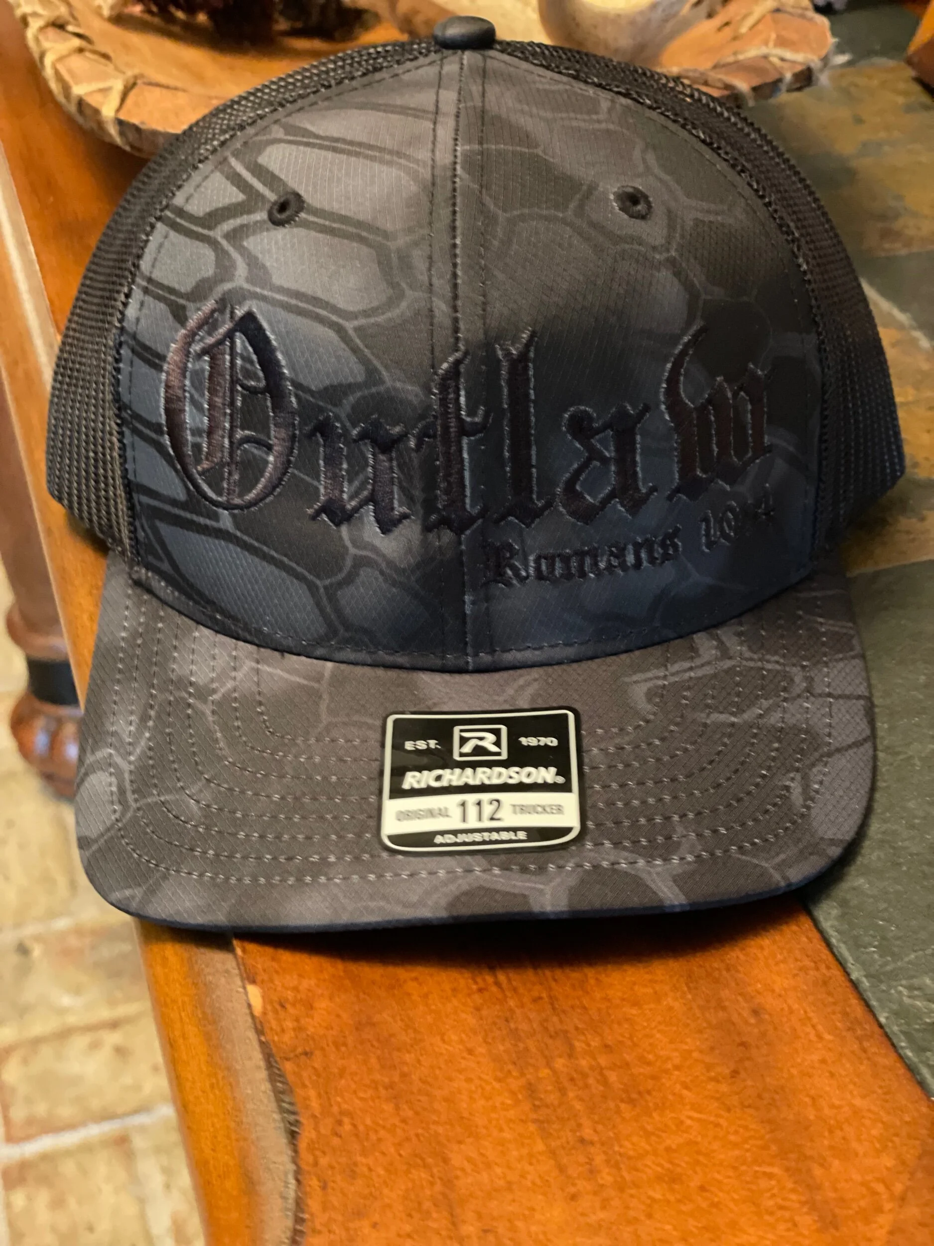 FC710203-367F-4EE5-9D8E-740F523EC9A3