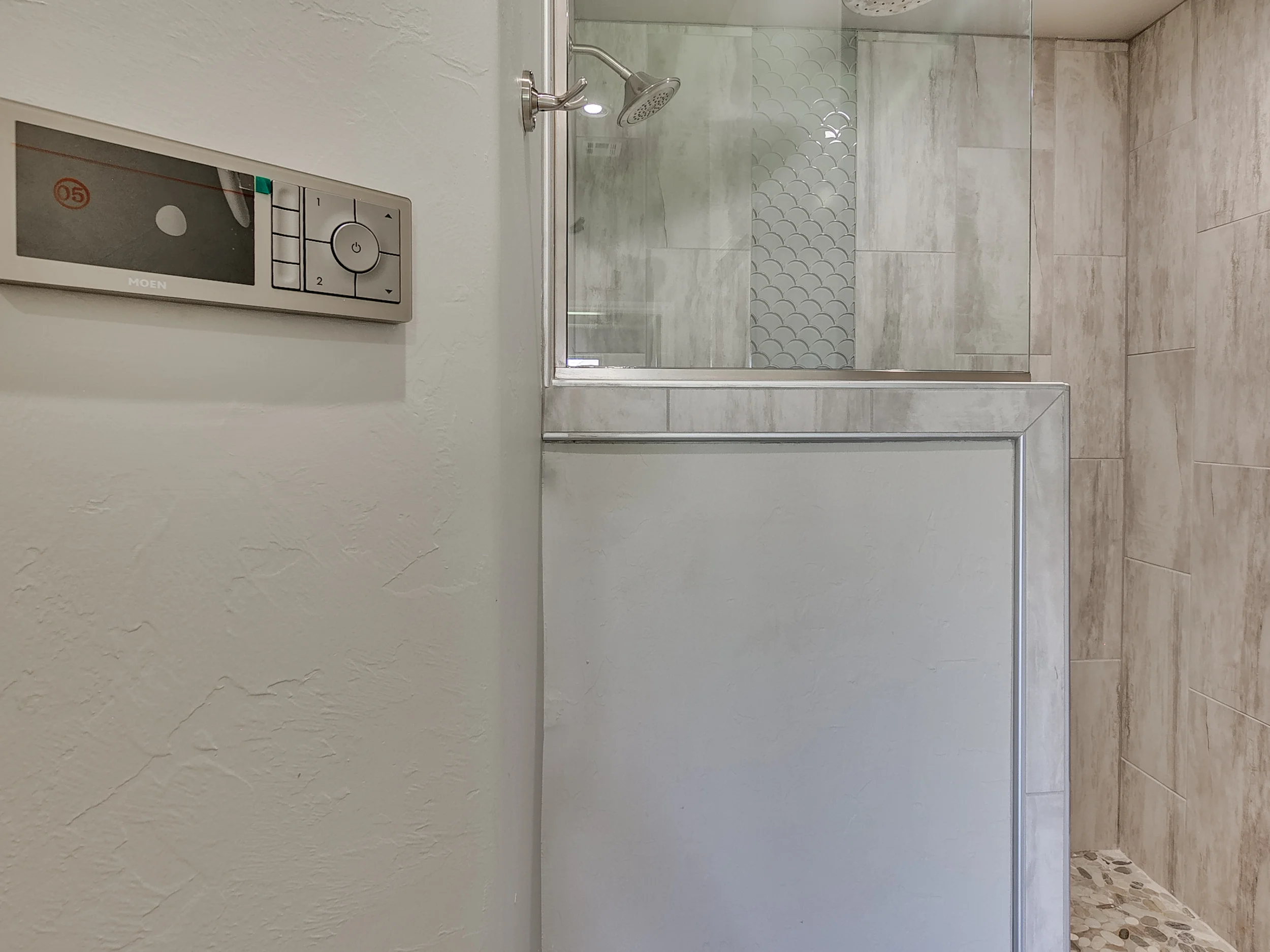 9212_NW_137th_St_-_MLS-34.jpg