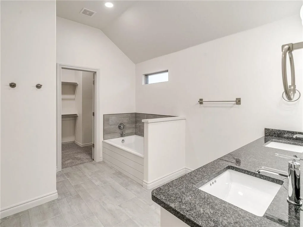 master bathroom.jpg