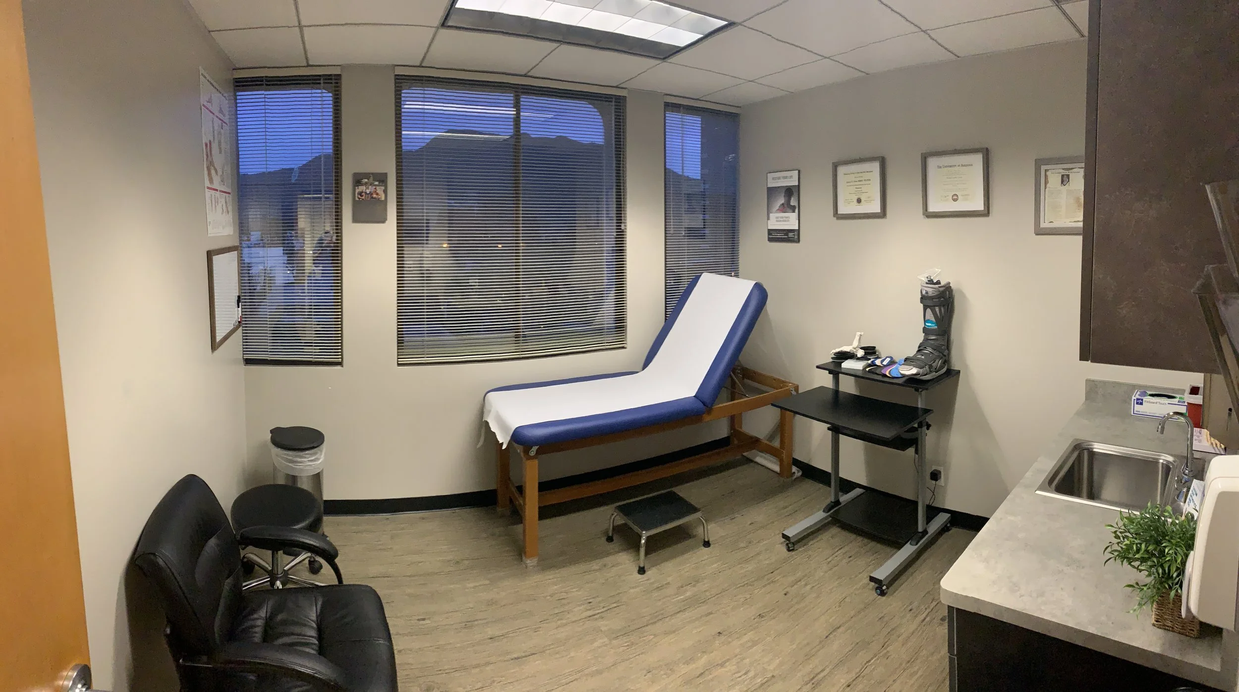 Dr. Levine’s clinic room