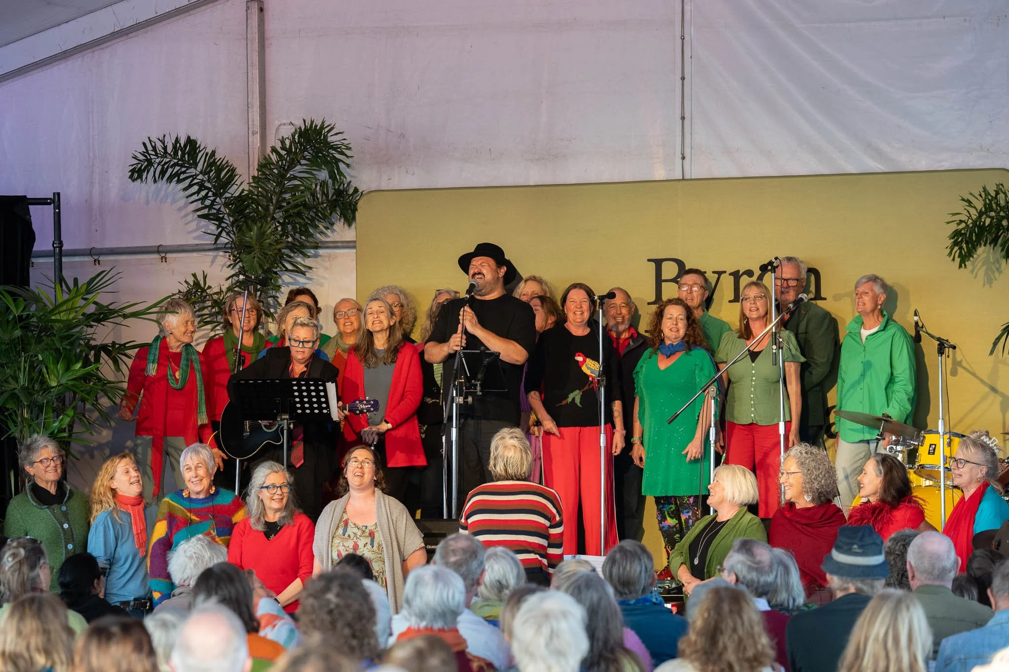 1 Sunday-163747-BigVoiceChoir-KurtPetersen.jpg