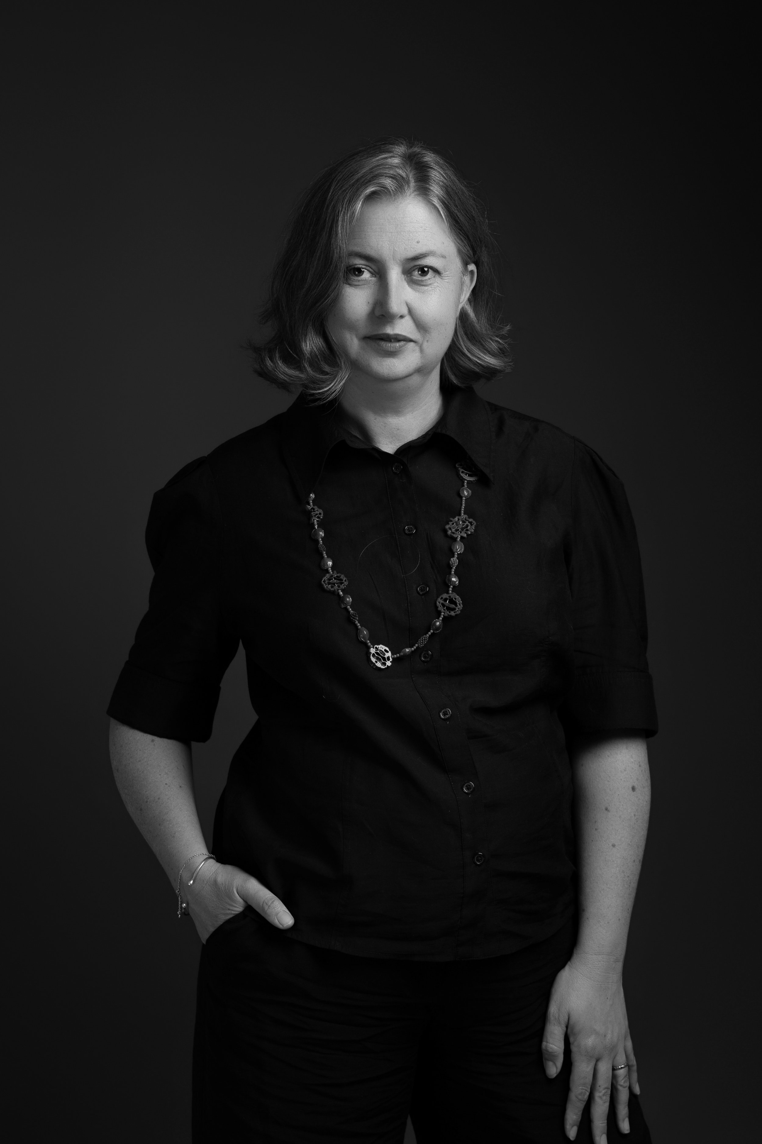 Holly Trueman - BW Headshot.jpg