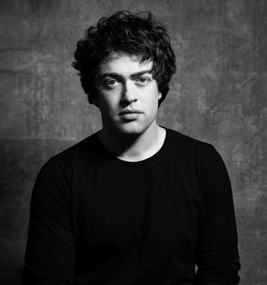 Joshua Longhurst - BW Headshot.png