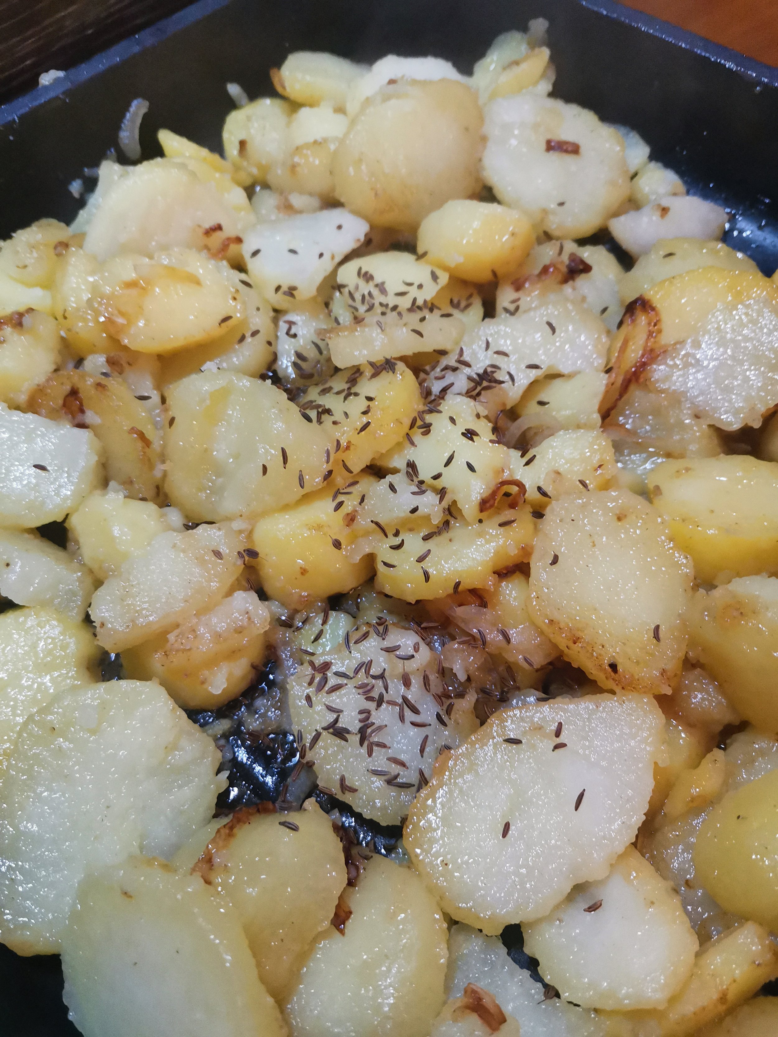 KARTOFFELSCHMARRN zum Bratwurstsonntag (1. Advent)