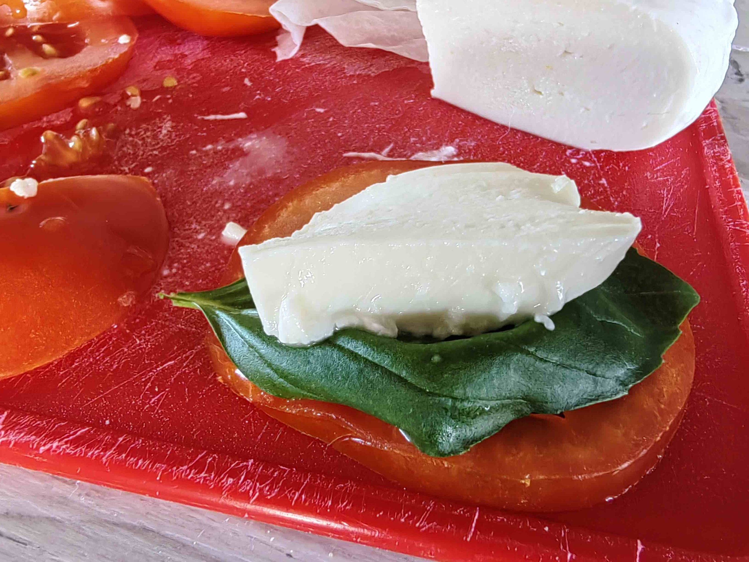 Tomate_Mozarella_Cordon_roh_IMG_20260529_161837 Kopie.jpeg