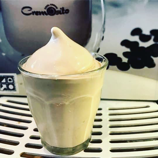 Meet our new friends from the North Shore!!!! Welcome Roasted Empire in Narweena!!!
Loving the Crema di Caffe!!!! Grab one today when you're in the North Shore!!!!! @roastedempire @natfoodaustralia #roasted #empire #narweena #northshore #sydney #beac
