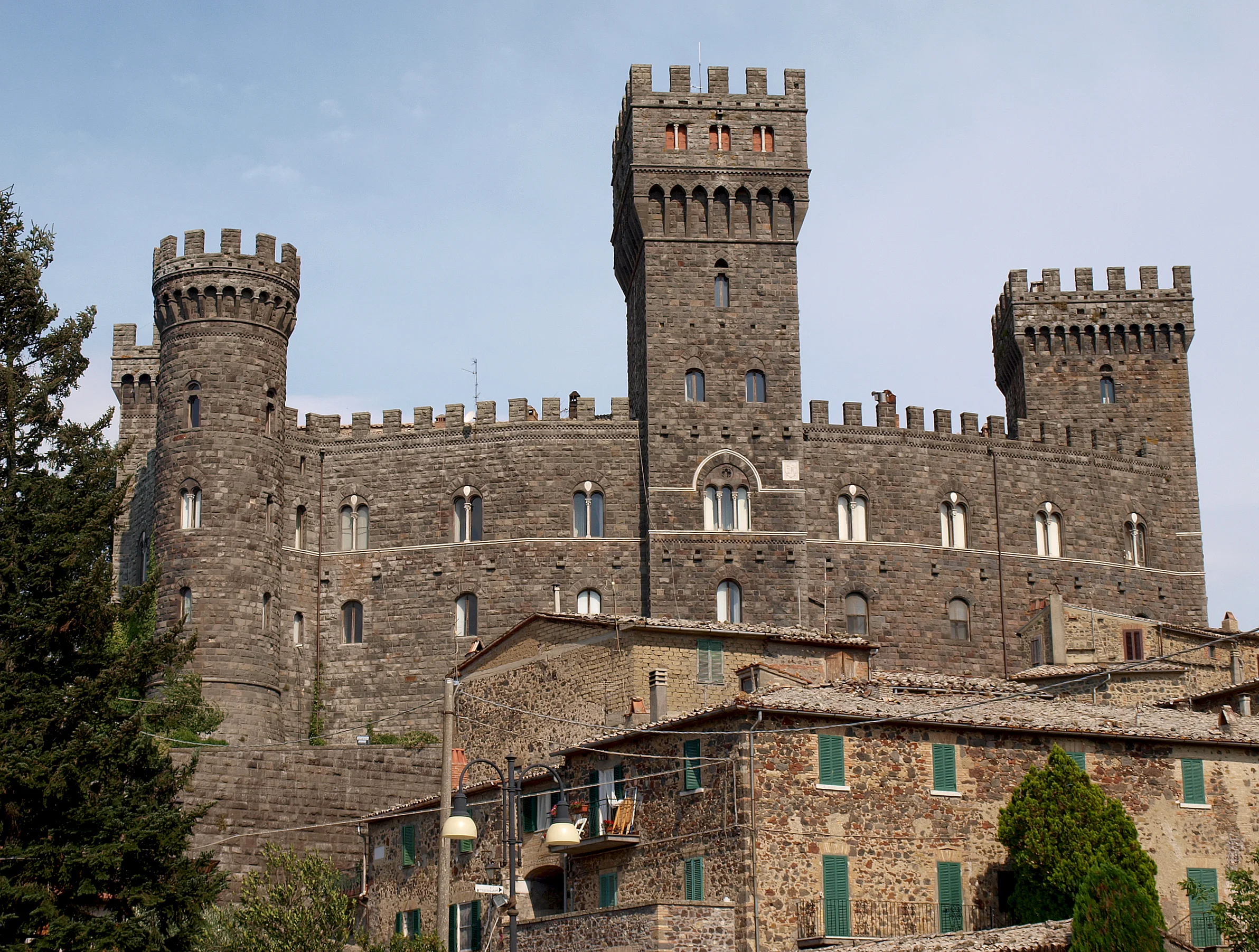 Torre_Alfina_castello.jpg