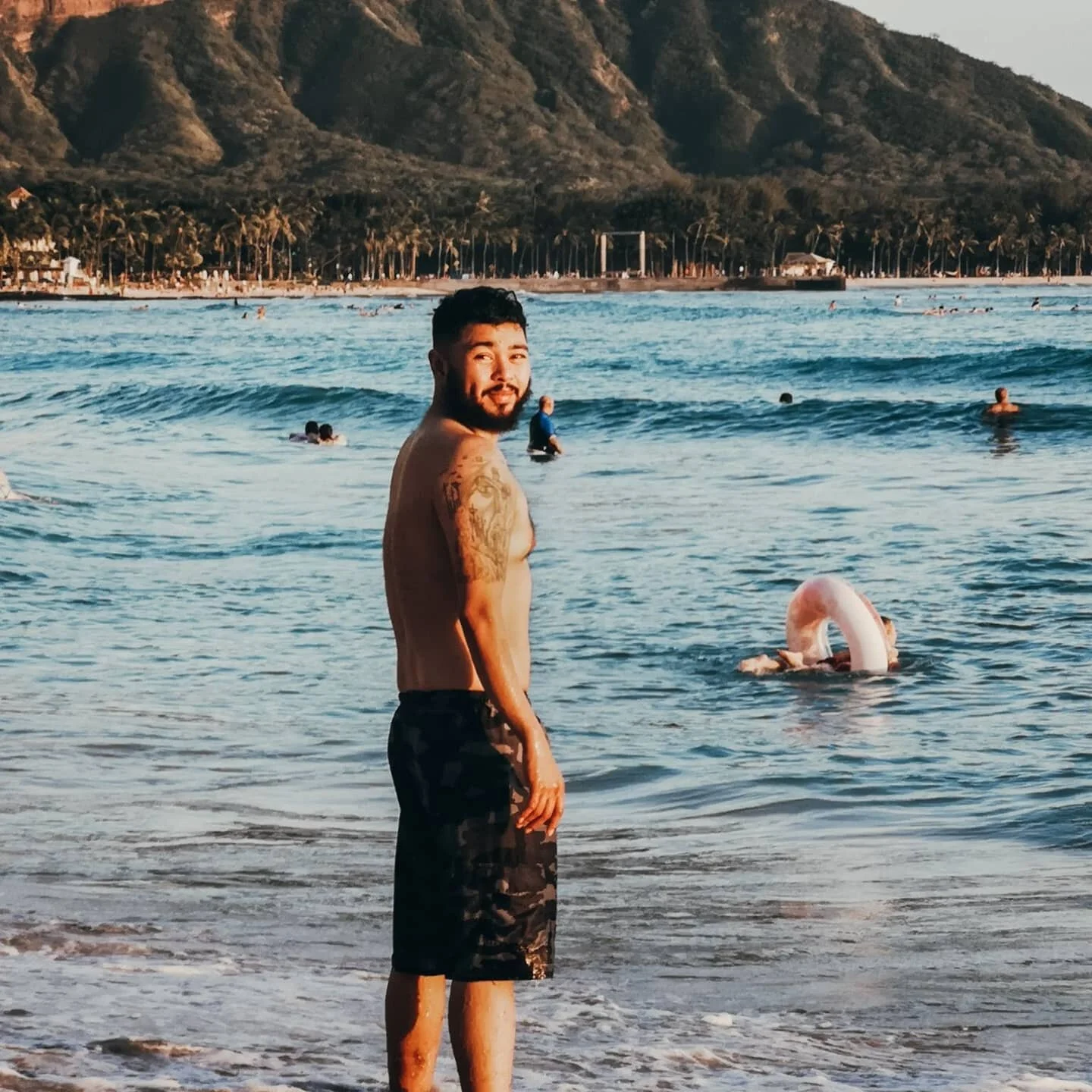 Happy Birthday Baby 🌴

I'm not going to write anything cheesy this year. He won't see this anyways. 😏