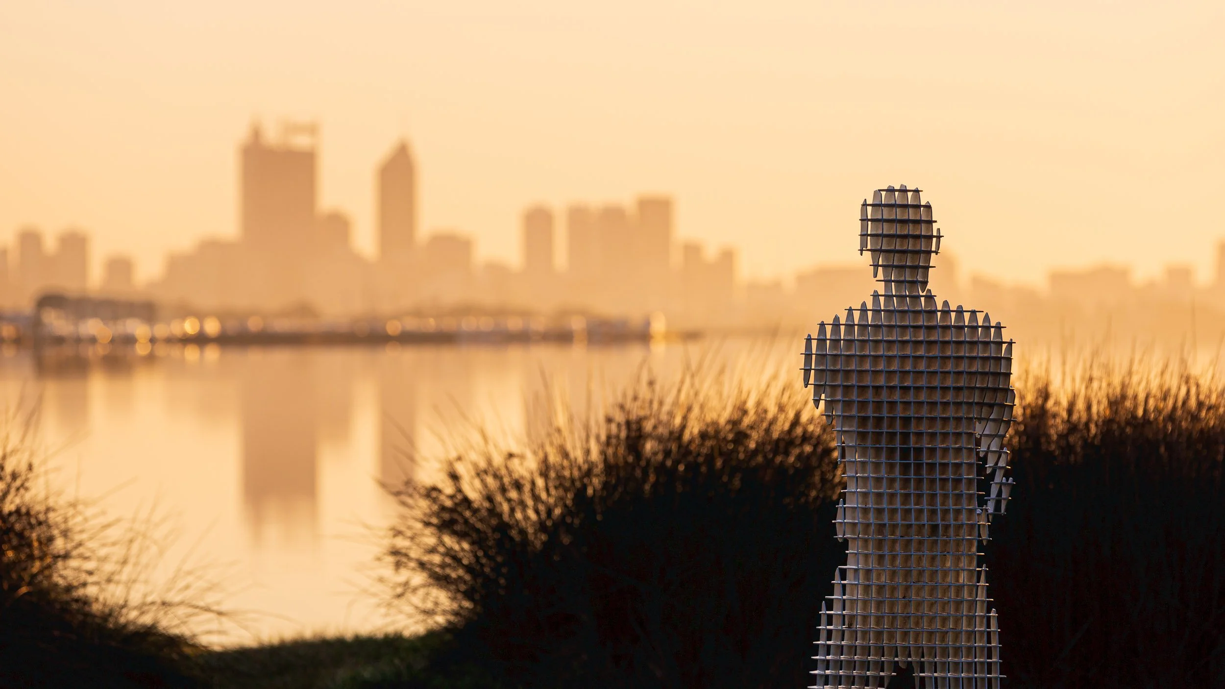 Image. 0033 ATT. Ratio: 16:9