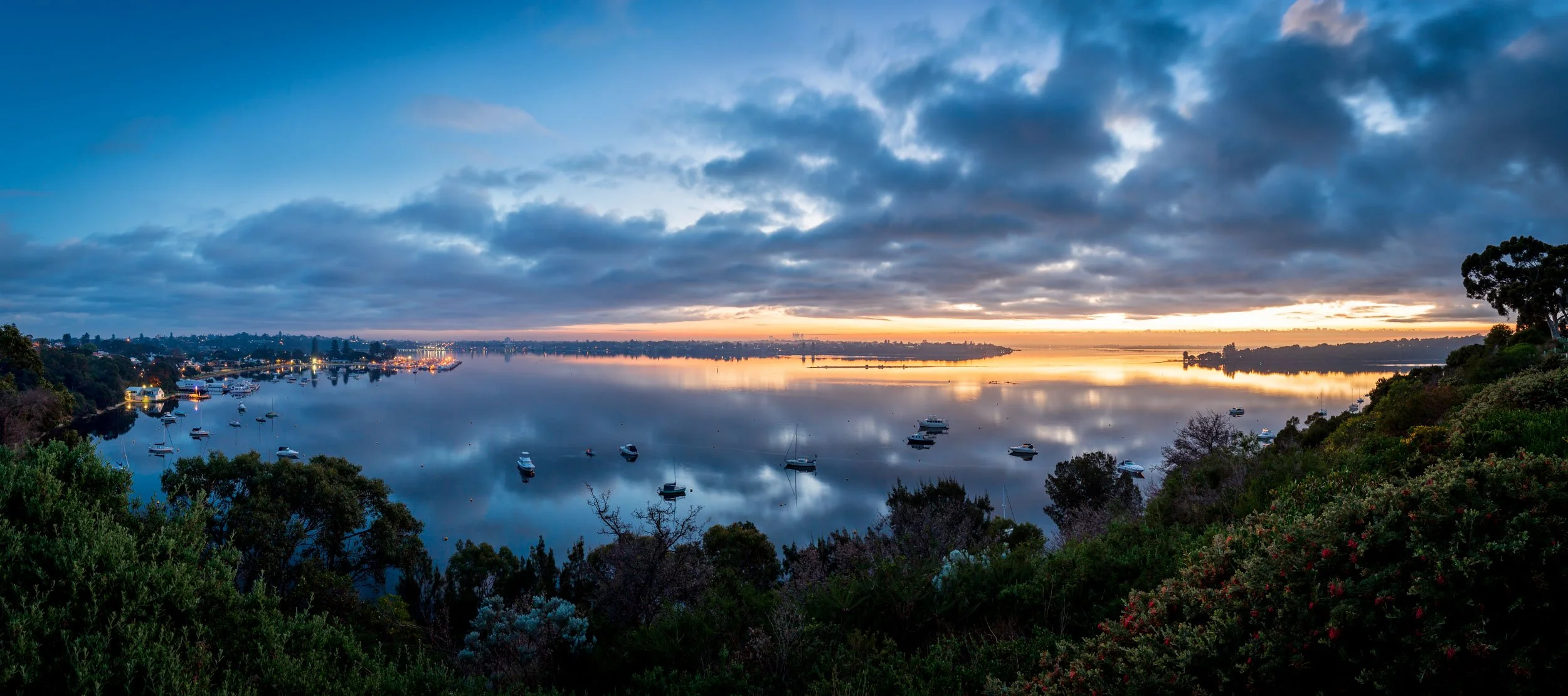 Image. 3492 MFB.  Ratio: 18:8