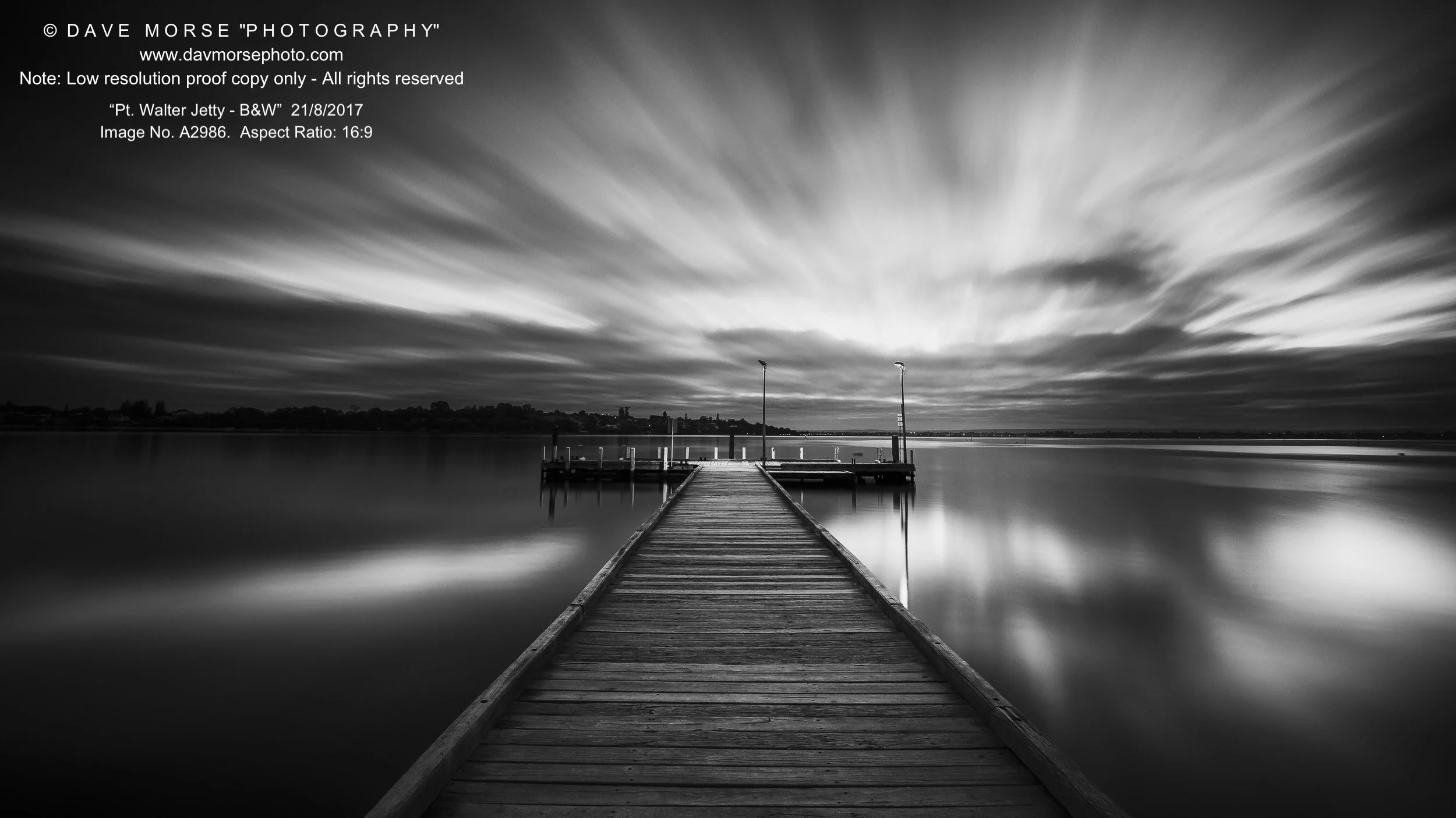 Image. A2986.    Ratio: 16:9