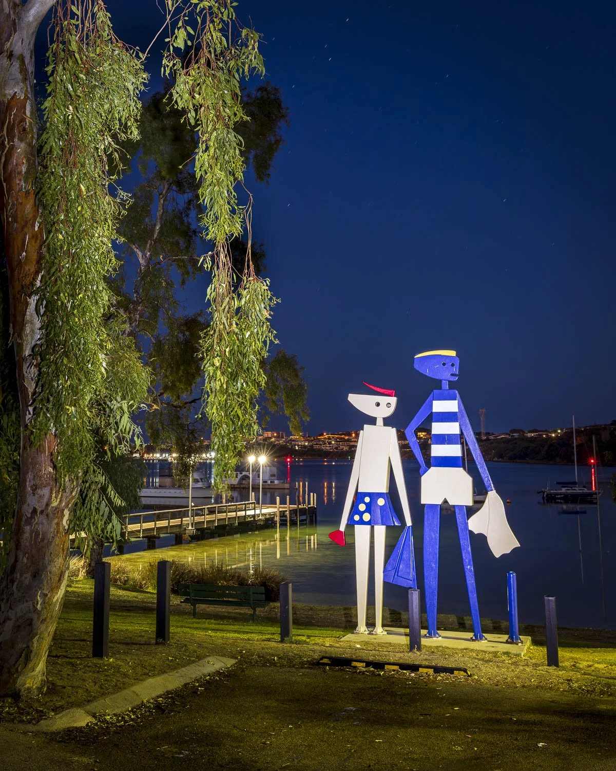 Image No. A6806.  Ratio. 5:4.