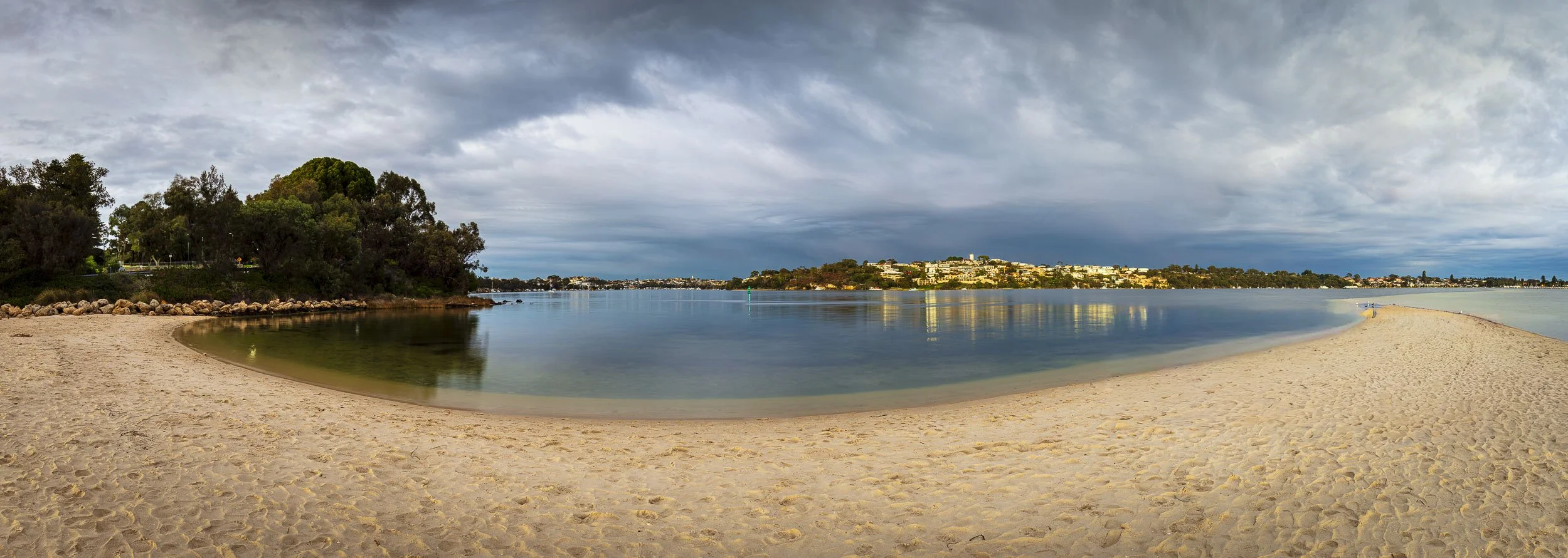  Pt. Waiter. Image No. B4A2298.141024.32 