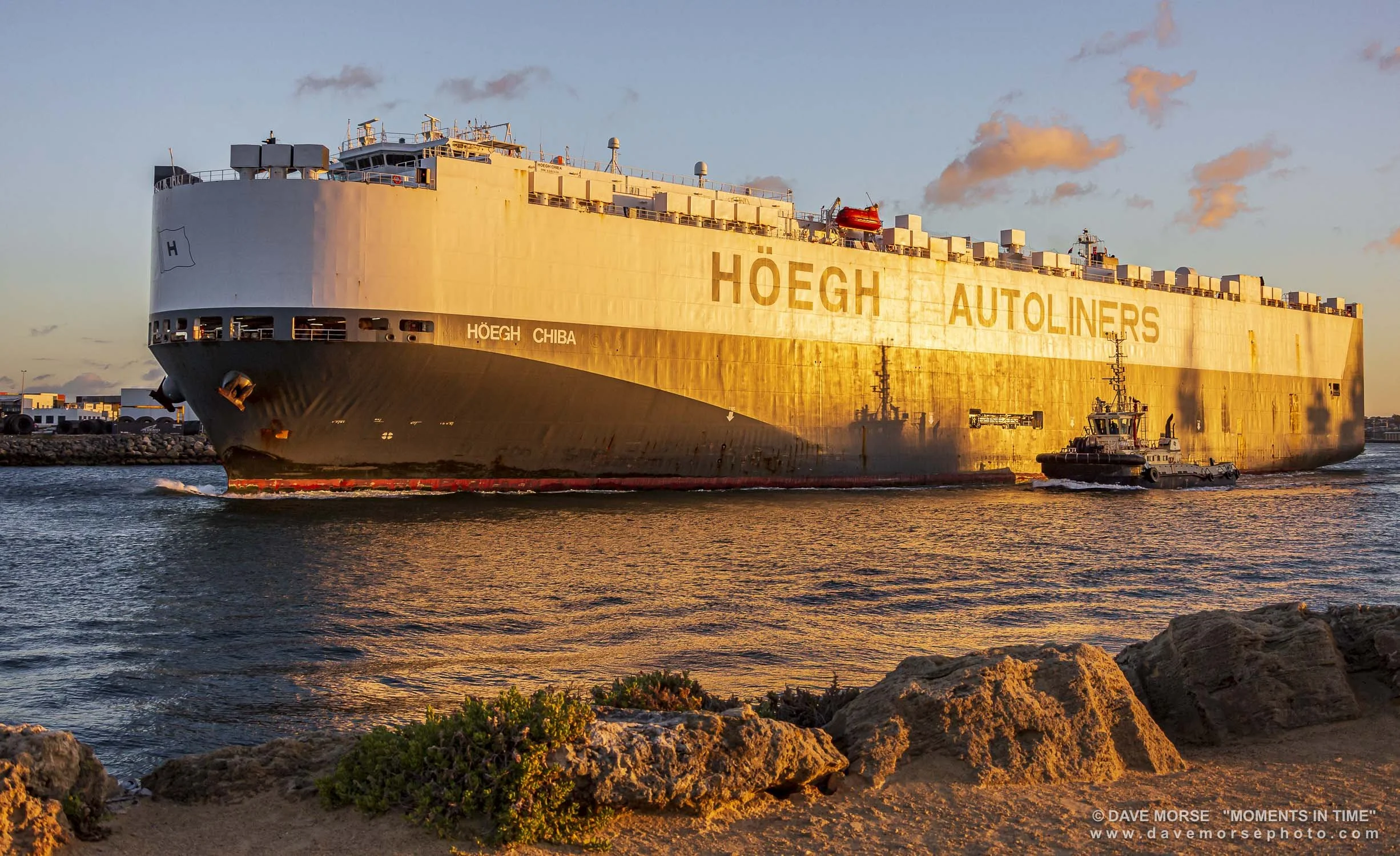 RORO. Image. No. A0073.41220.169