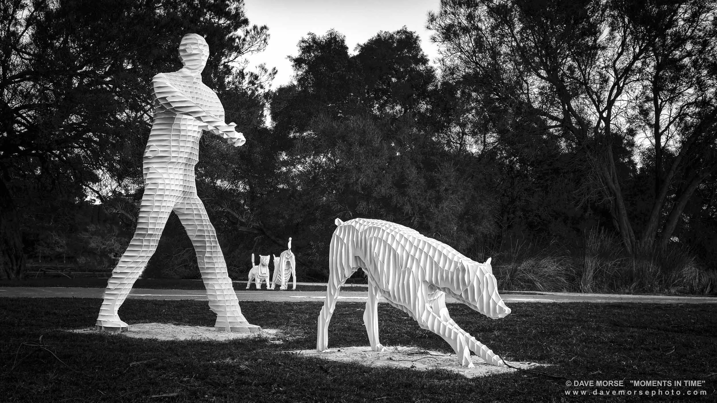 Attadale. Image No. 5104.13818.169 ... Walking the dog statue. 13/8/2018.