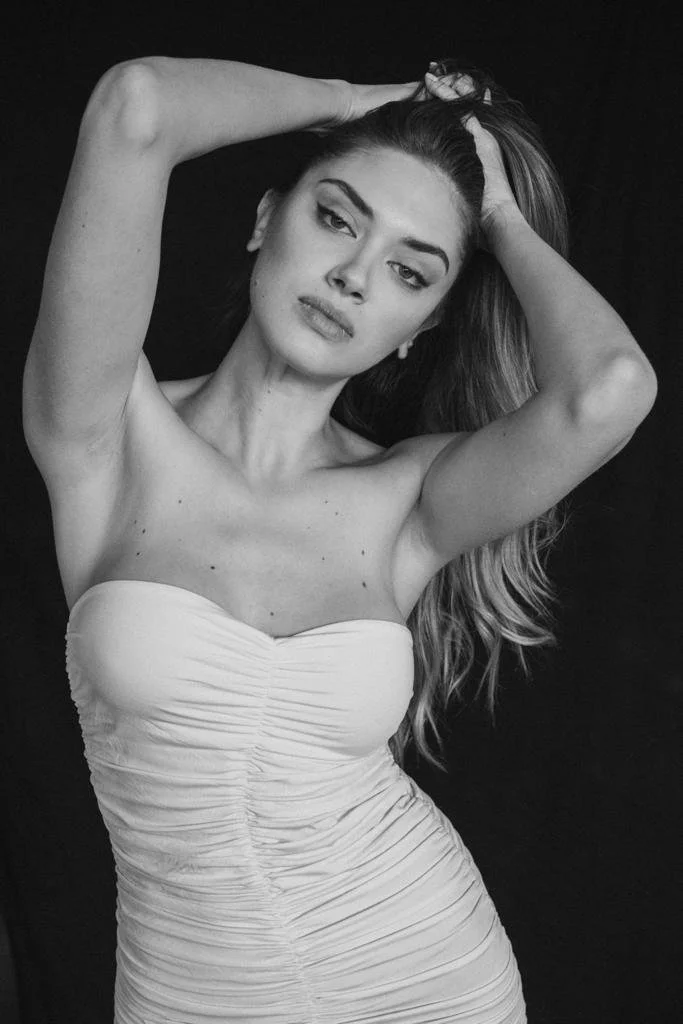 5-alana-k-main-book.jpg