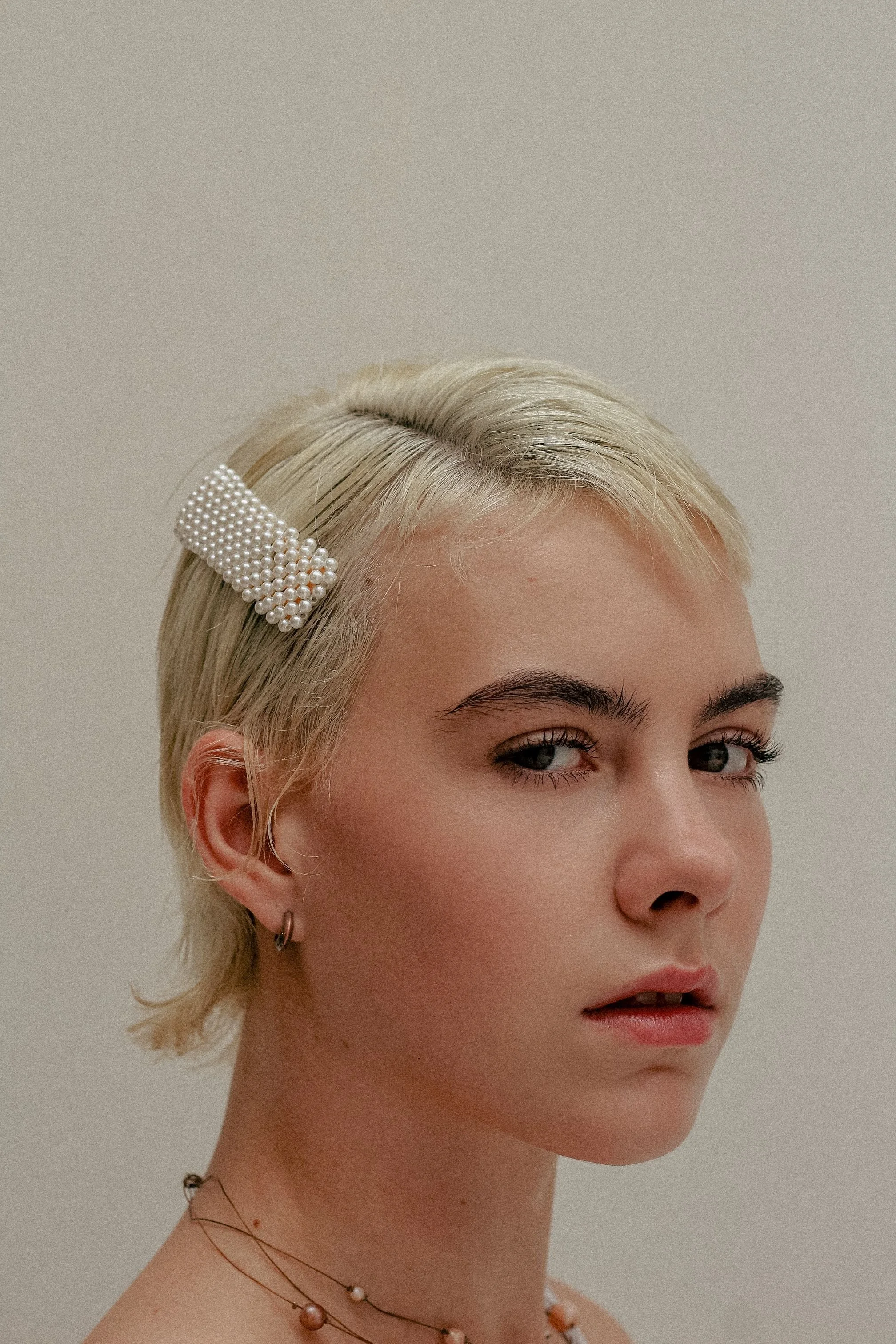 6-lilz-main-book.jpg