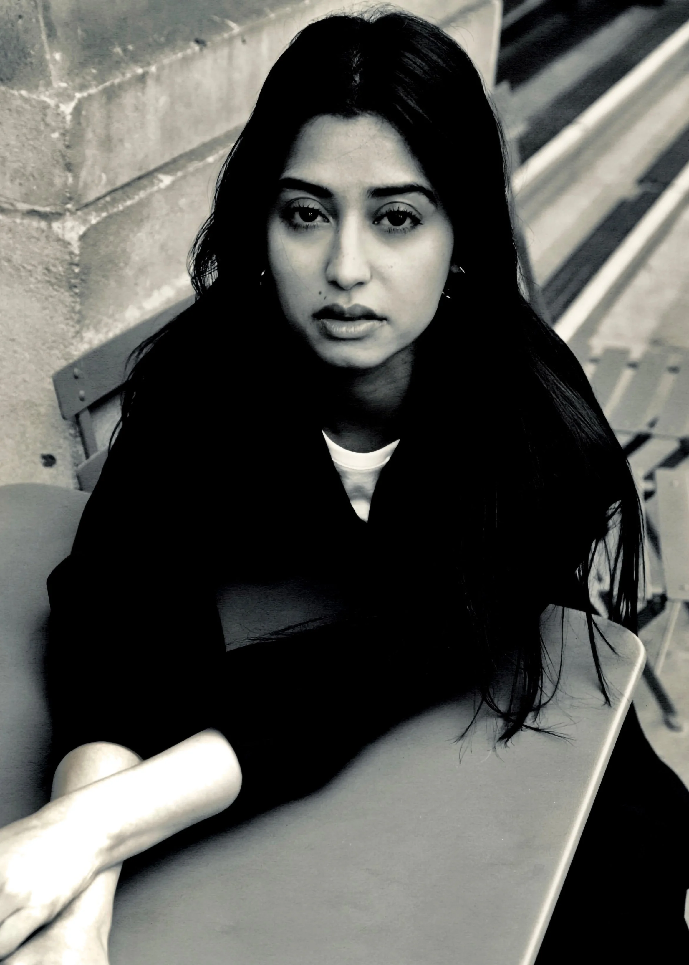 6-amani-main-book-the-hair-desk-limited.jpg