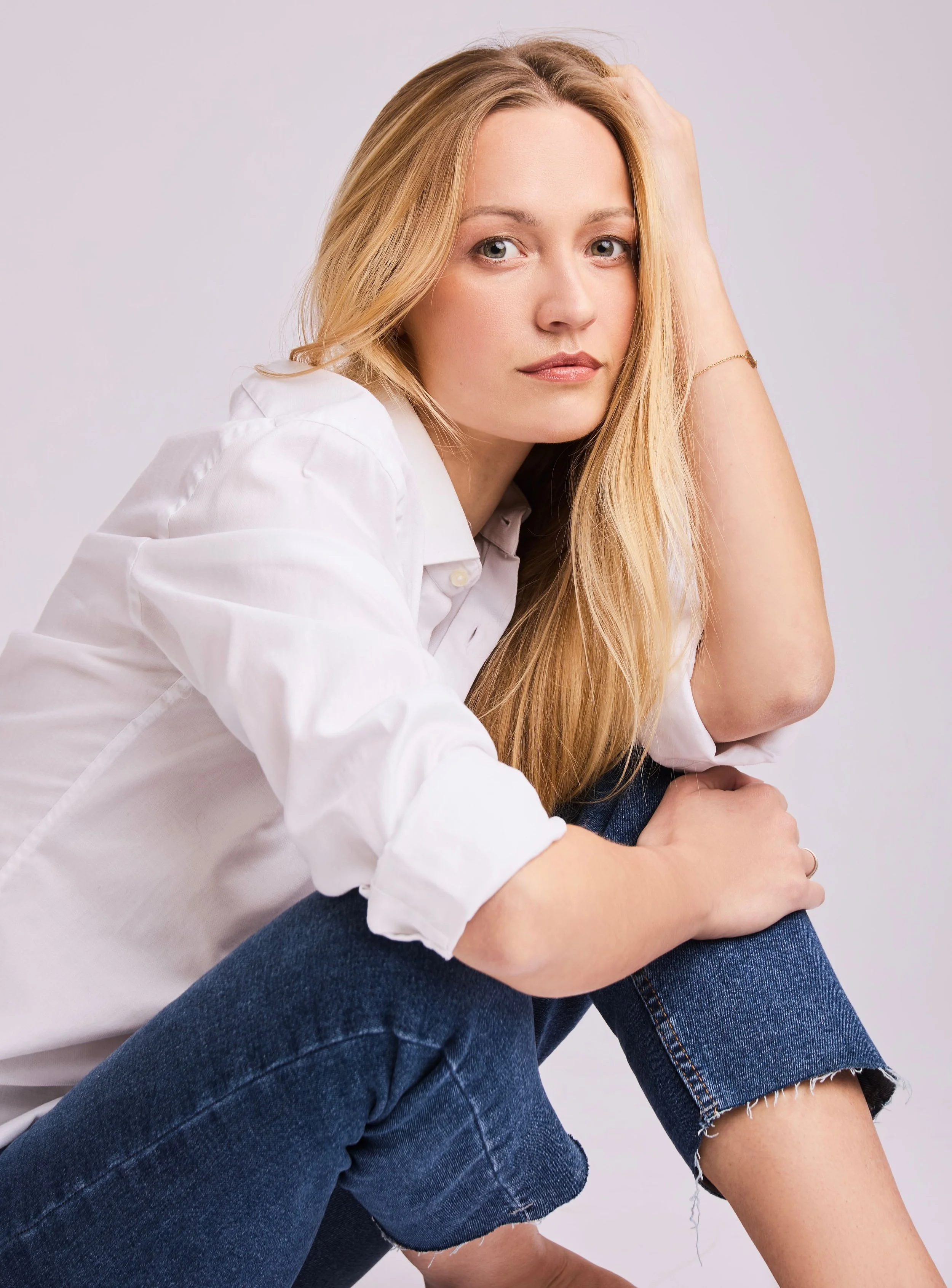 4-gerda-main-book-the-hair-desk-limited.jpg