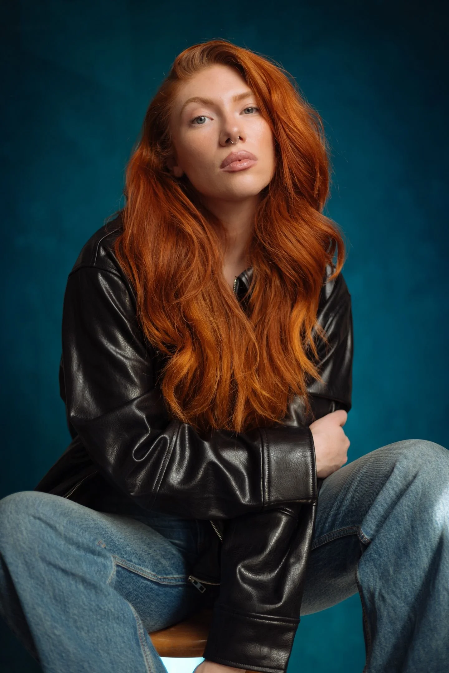 18-jada-main-book-the-hair-desk-limited.jpg