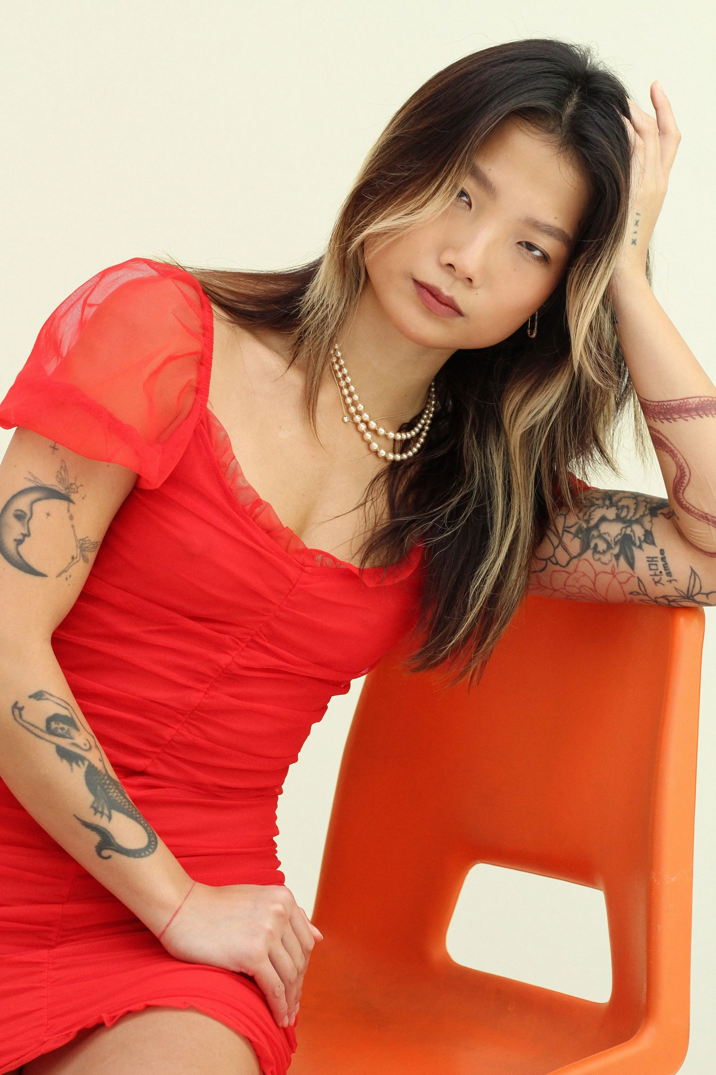 1-peony-main-book-the-hair-desk-limited.jpg