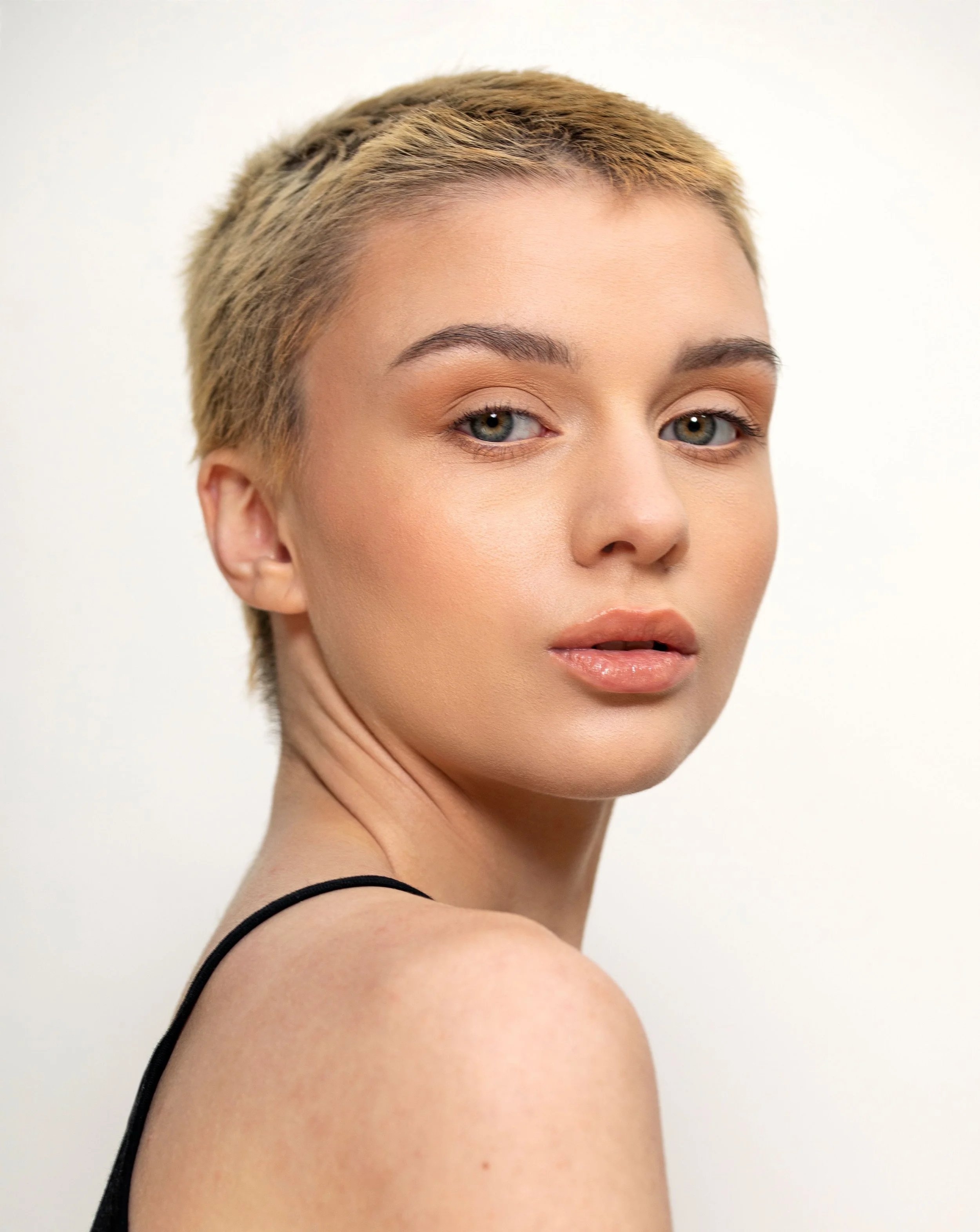 25-kizzy-main-book.jpg