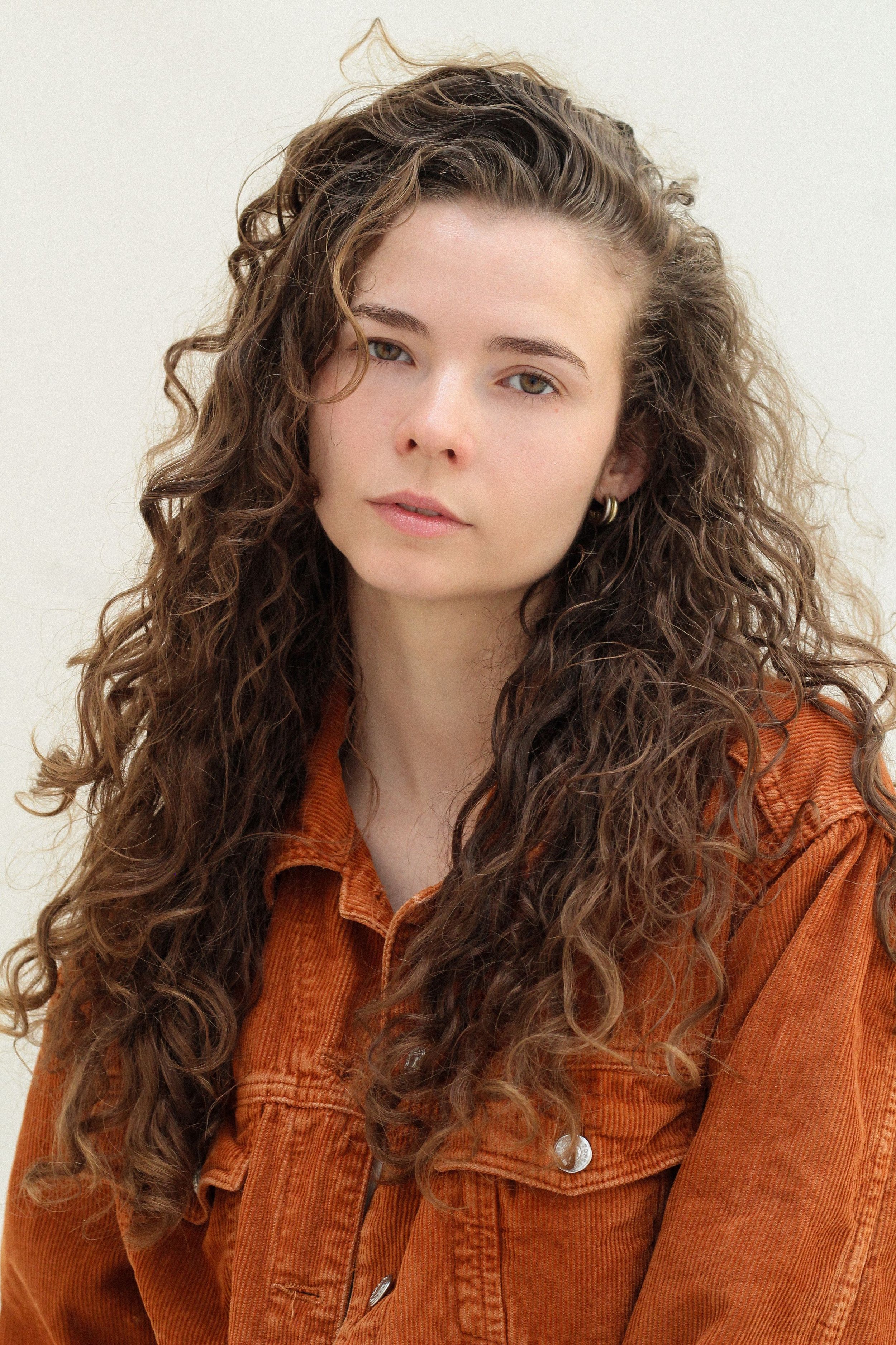 6-marie-main-book.jpg