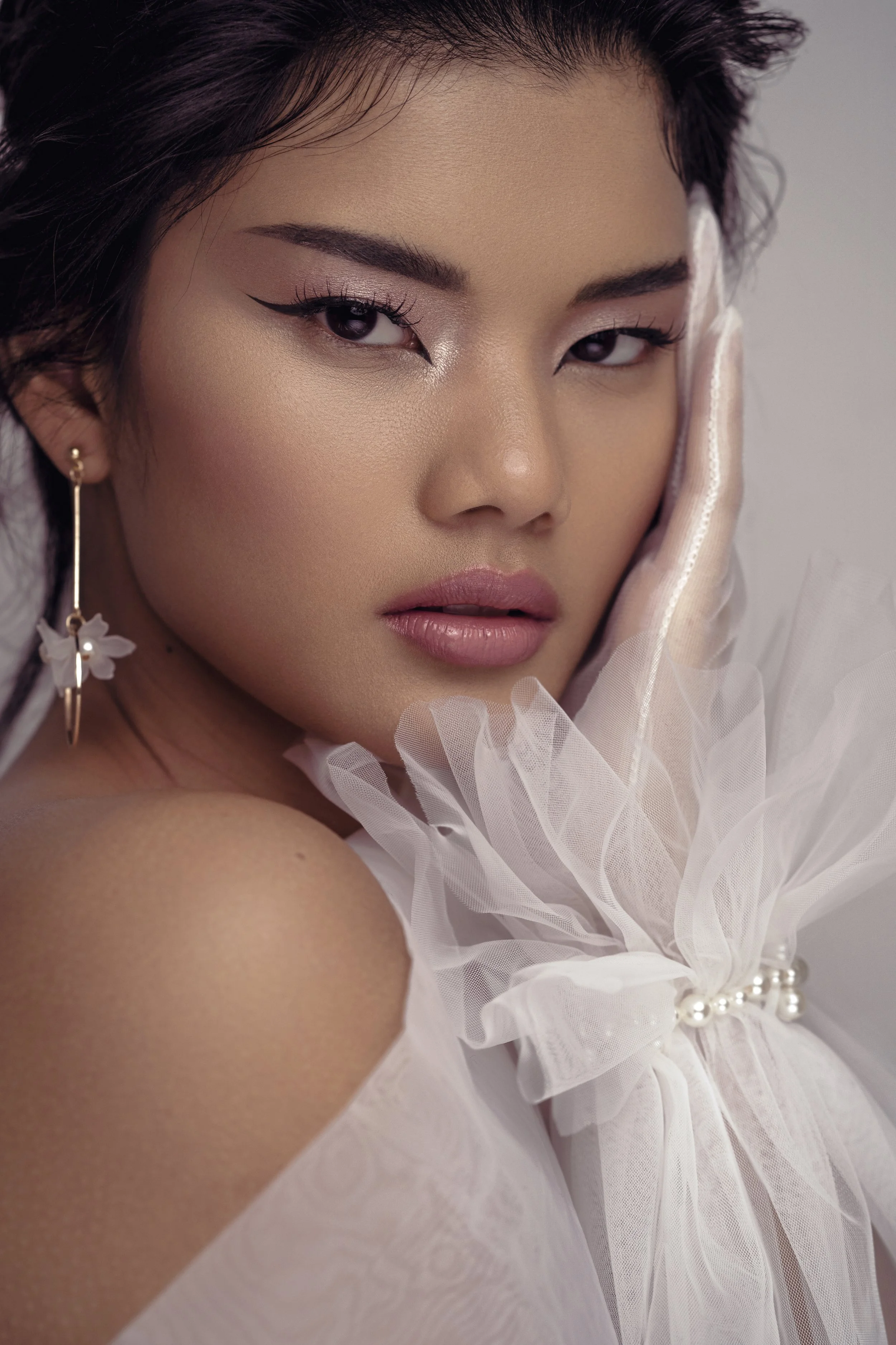 8-astrid-main-book.jpg