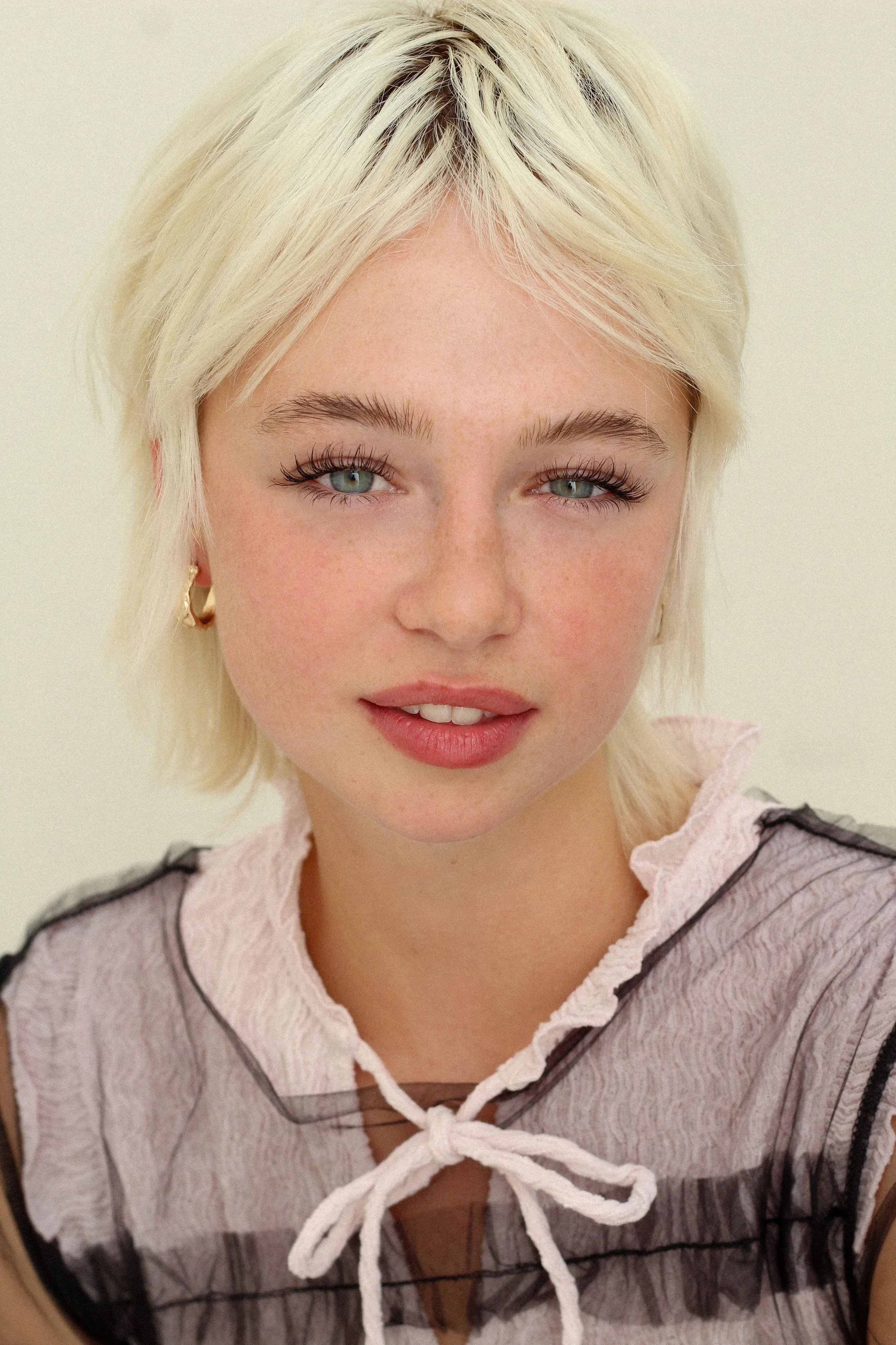 2-gracie-main-book.jpg