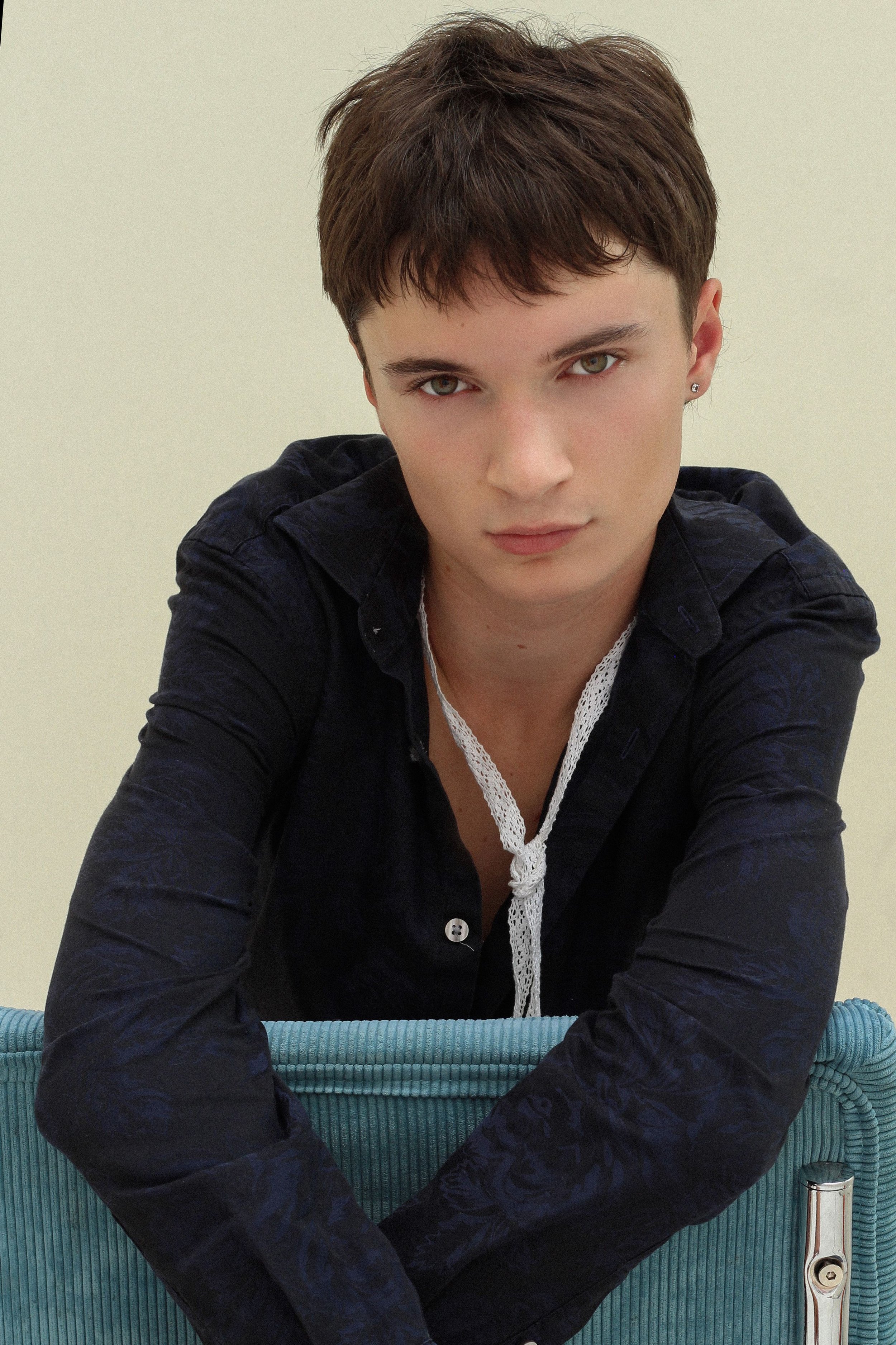 1-archie-hayes-main-book.jpg