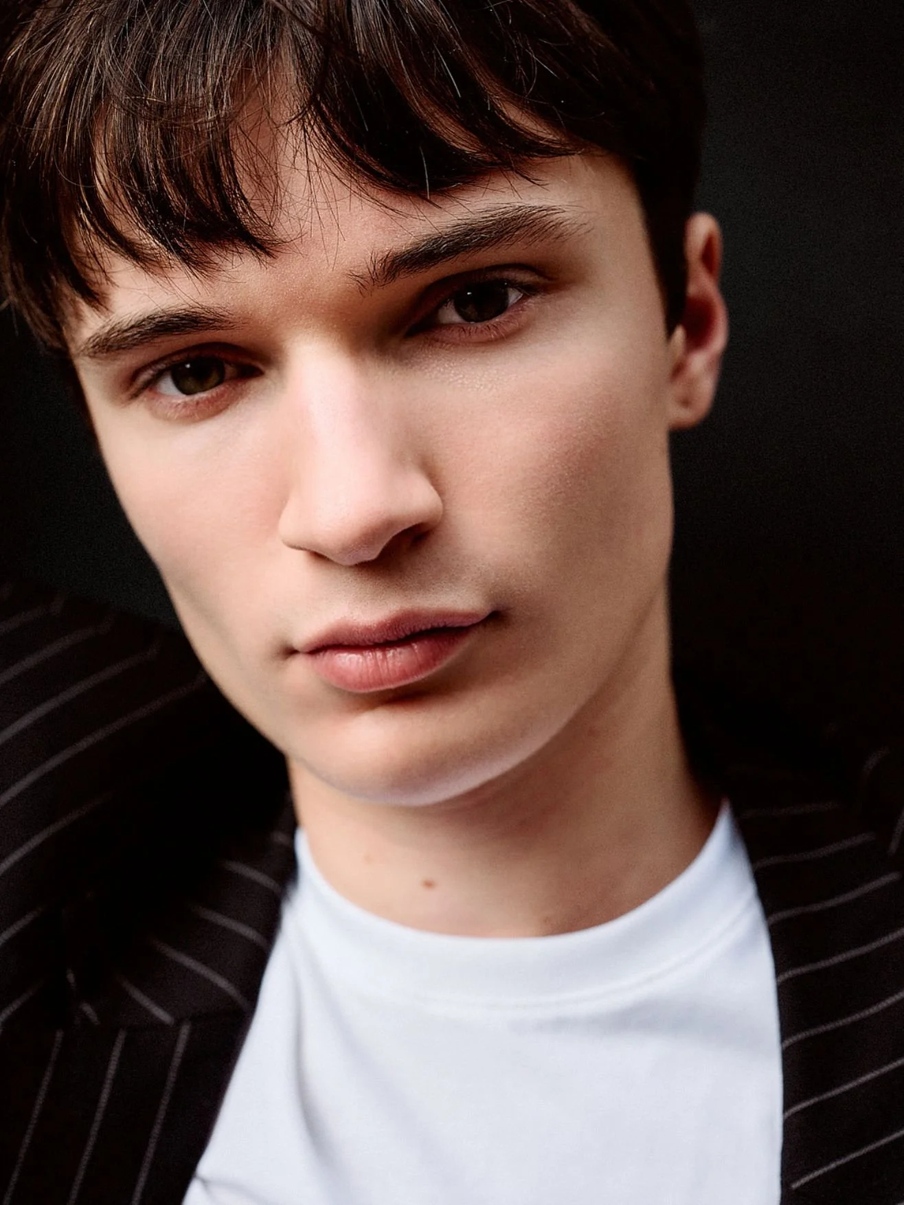 4-archie-hayes-main-book.jpg