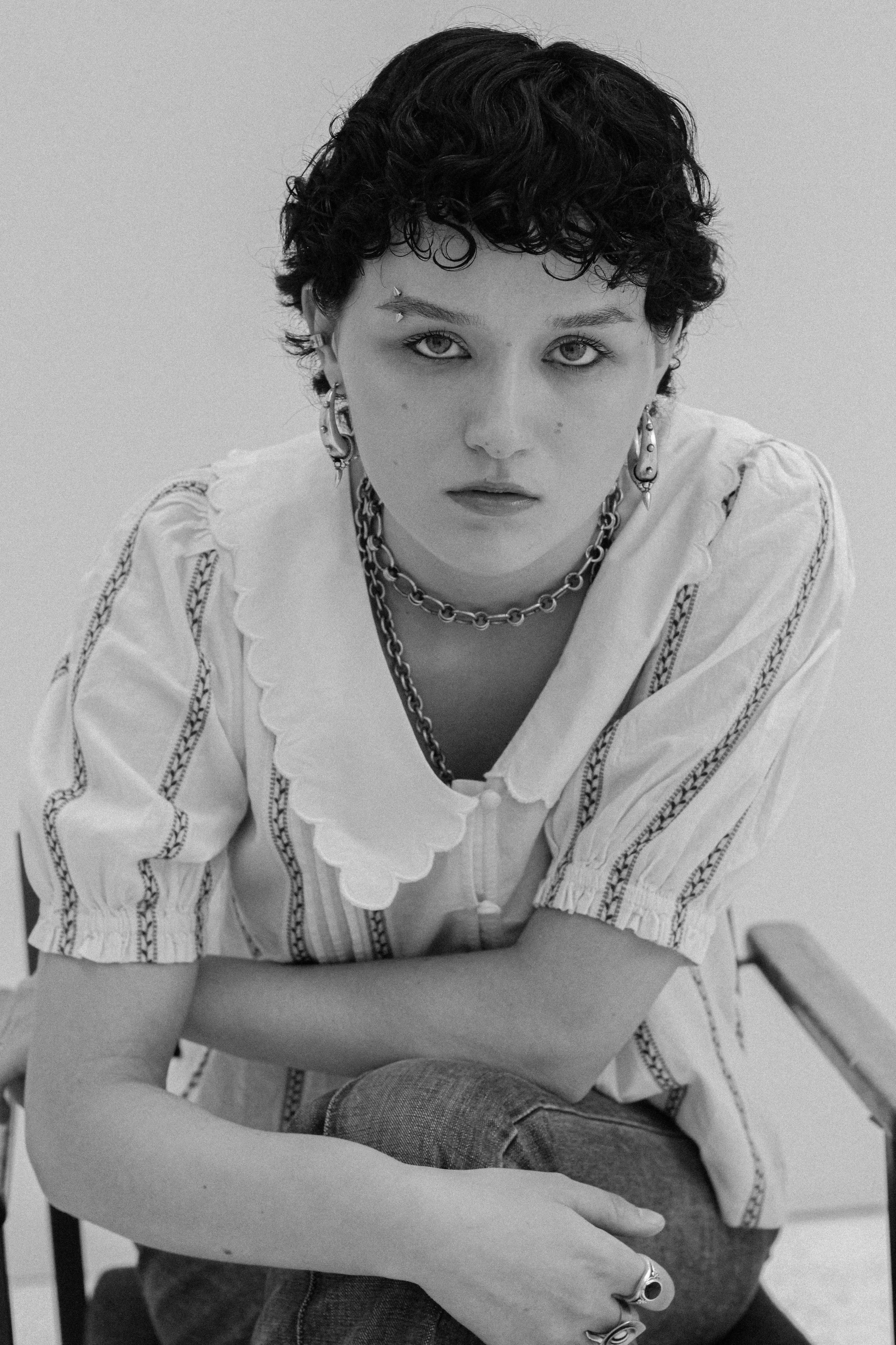 2-ella-main-book.jpg