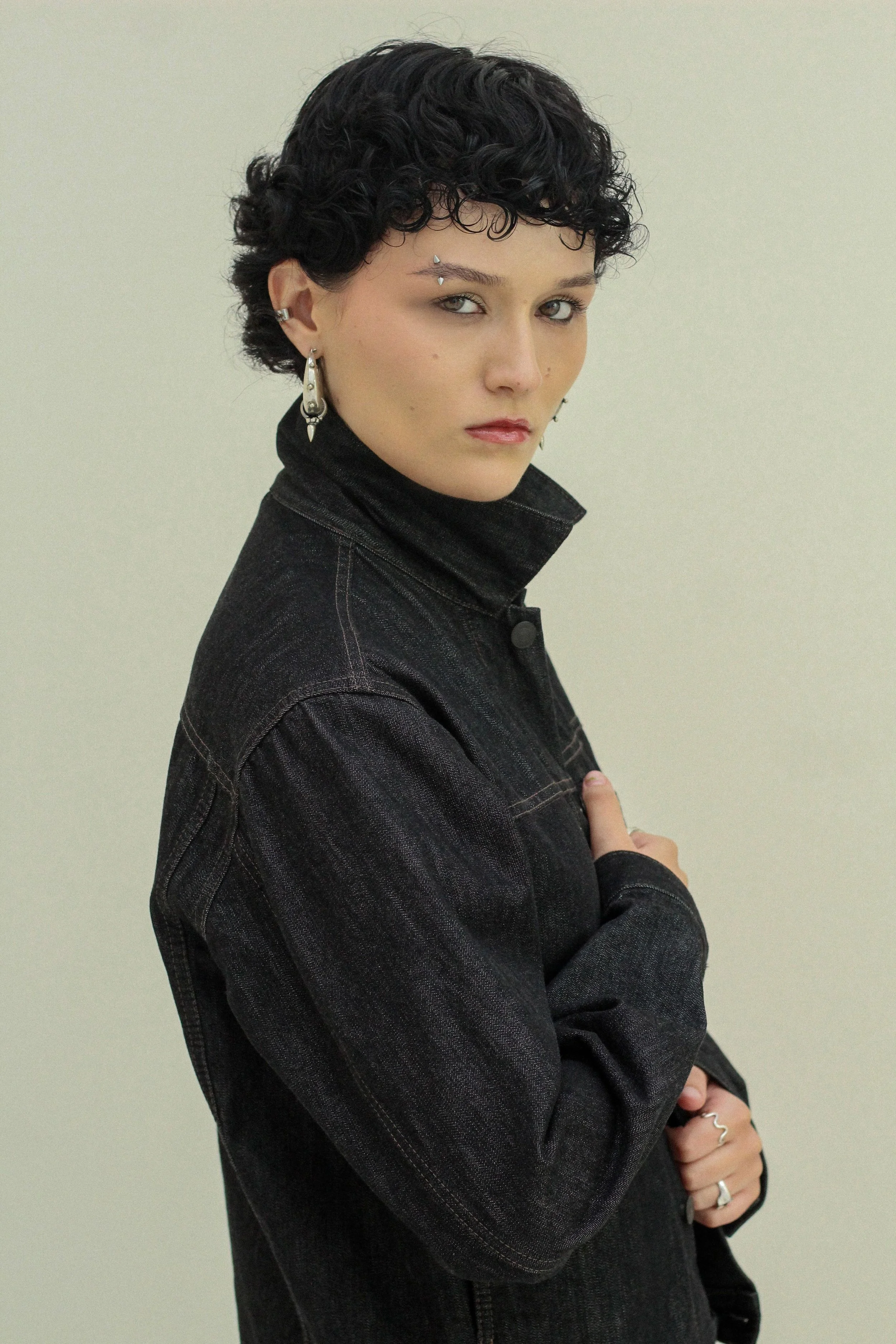 5-ella-main-book.jpg