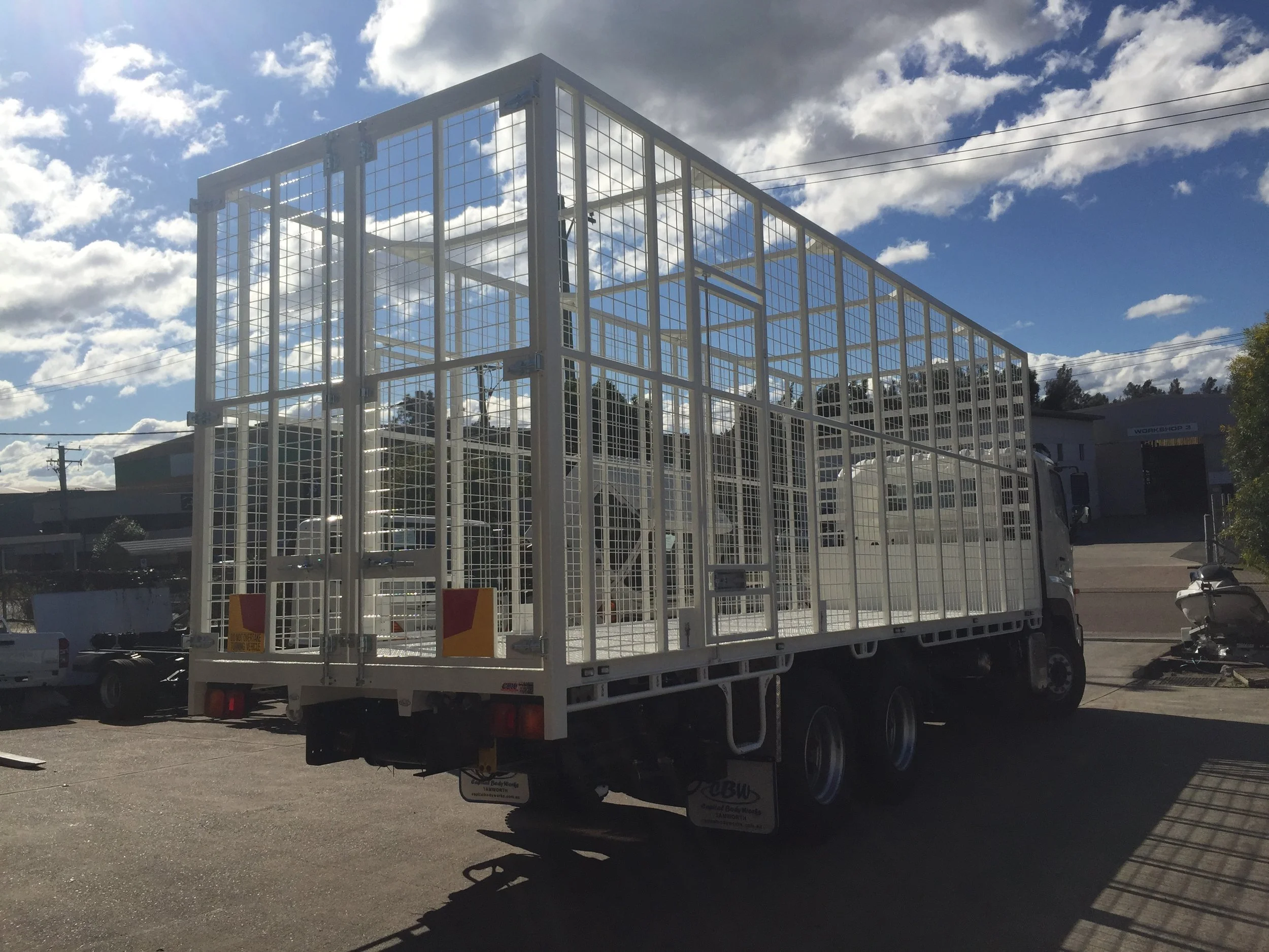 Tyre Cage Truck 2.JPG