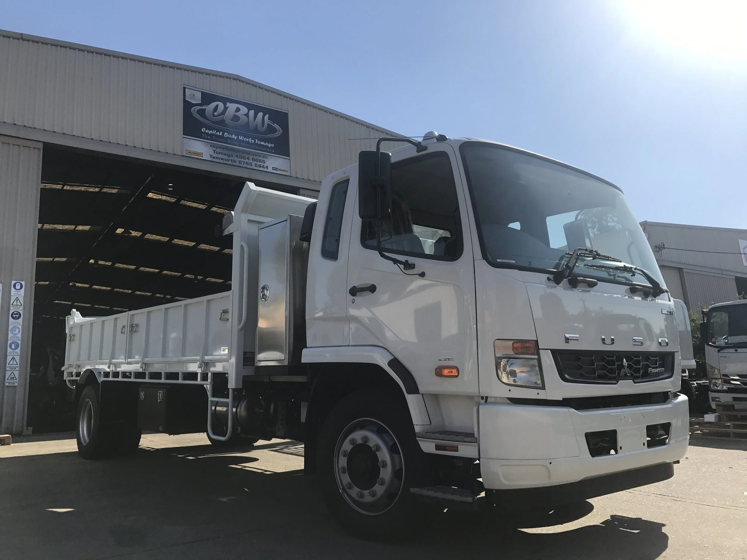 Drop Sided Tipper 1.JPG