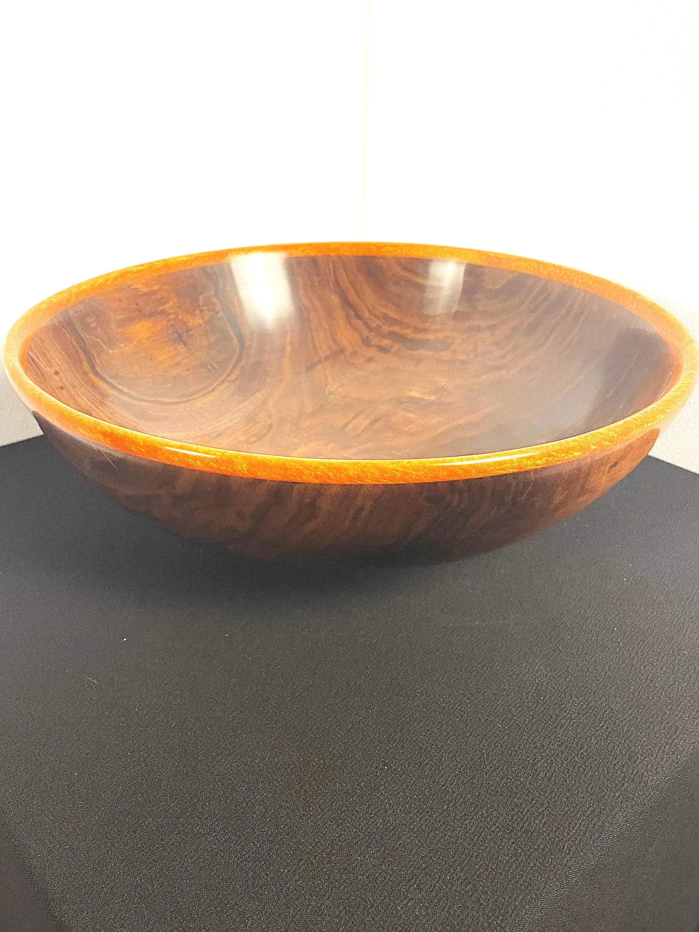 #54 Black Walnut (Juglans Nigra) Green Series